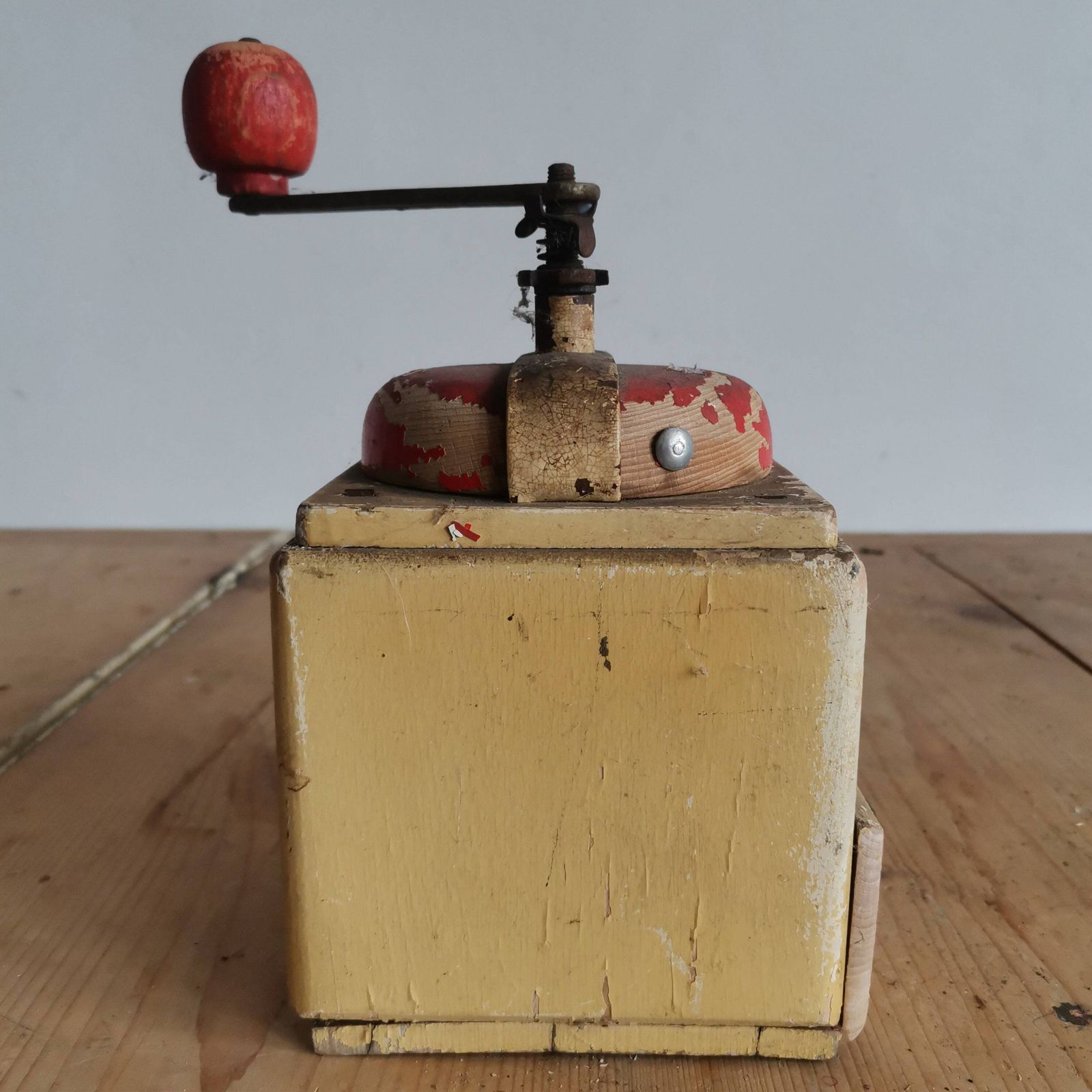 Shabby Coffee Mill Vintage Grinder Metal Manual Grinding Pepper Spices Kitchen Decor Kave Lovers Gift Traditional Design Hand Made Espresso photo 71.0