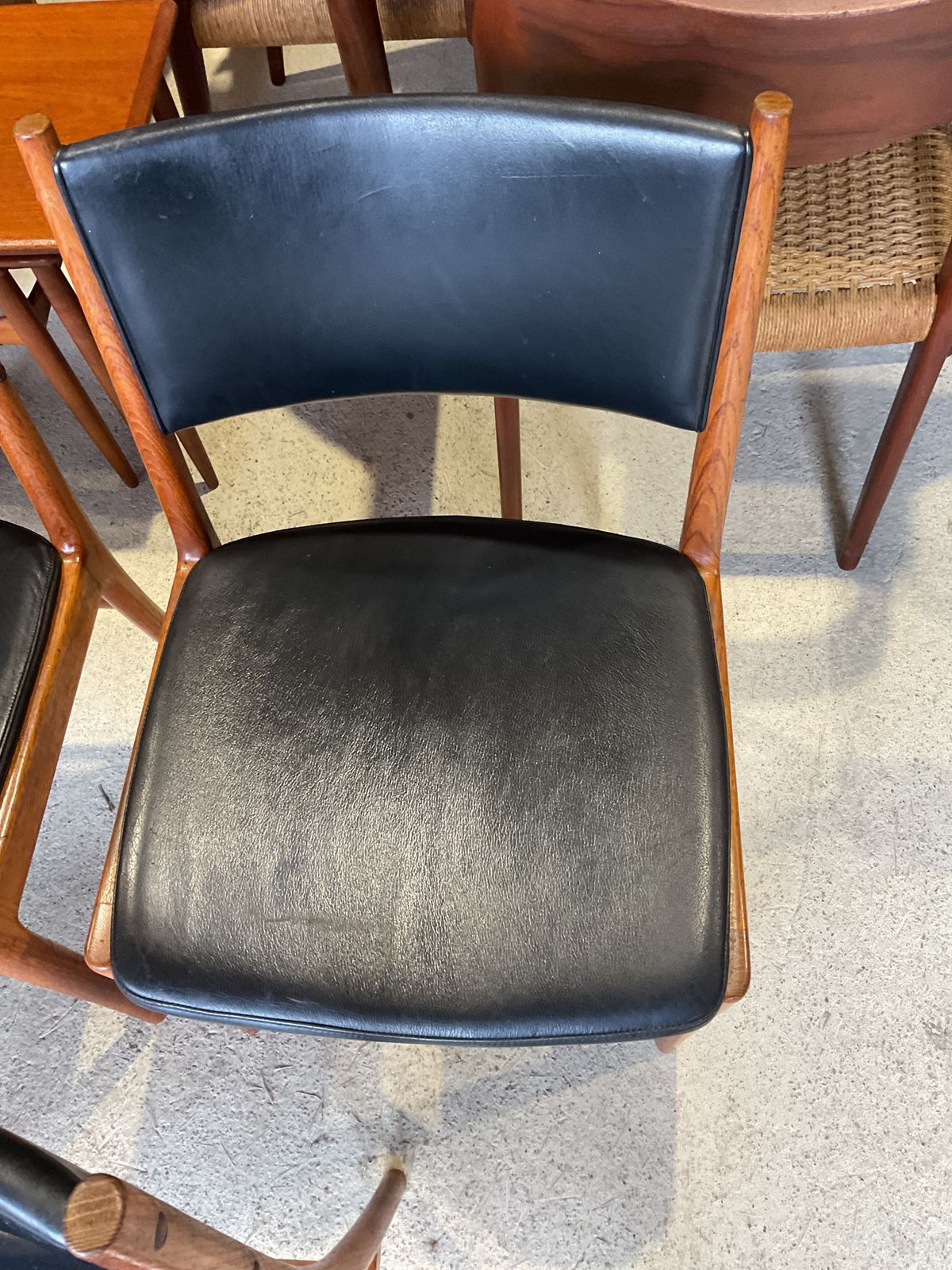 photo vinterior Kai Lyngfeldt Larsen Danish Dining Chairs Set Of 6 In Mid Century Style