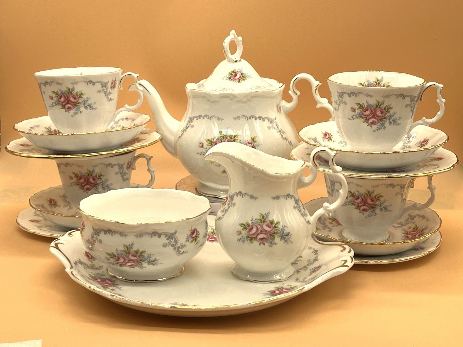 Vintage Royal Albert China 16 Piece Tranquility Design Tea Set. Teapot, 4 Trios, Creamer & Sugar And Large Cake / Serving Plate. C1969.