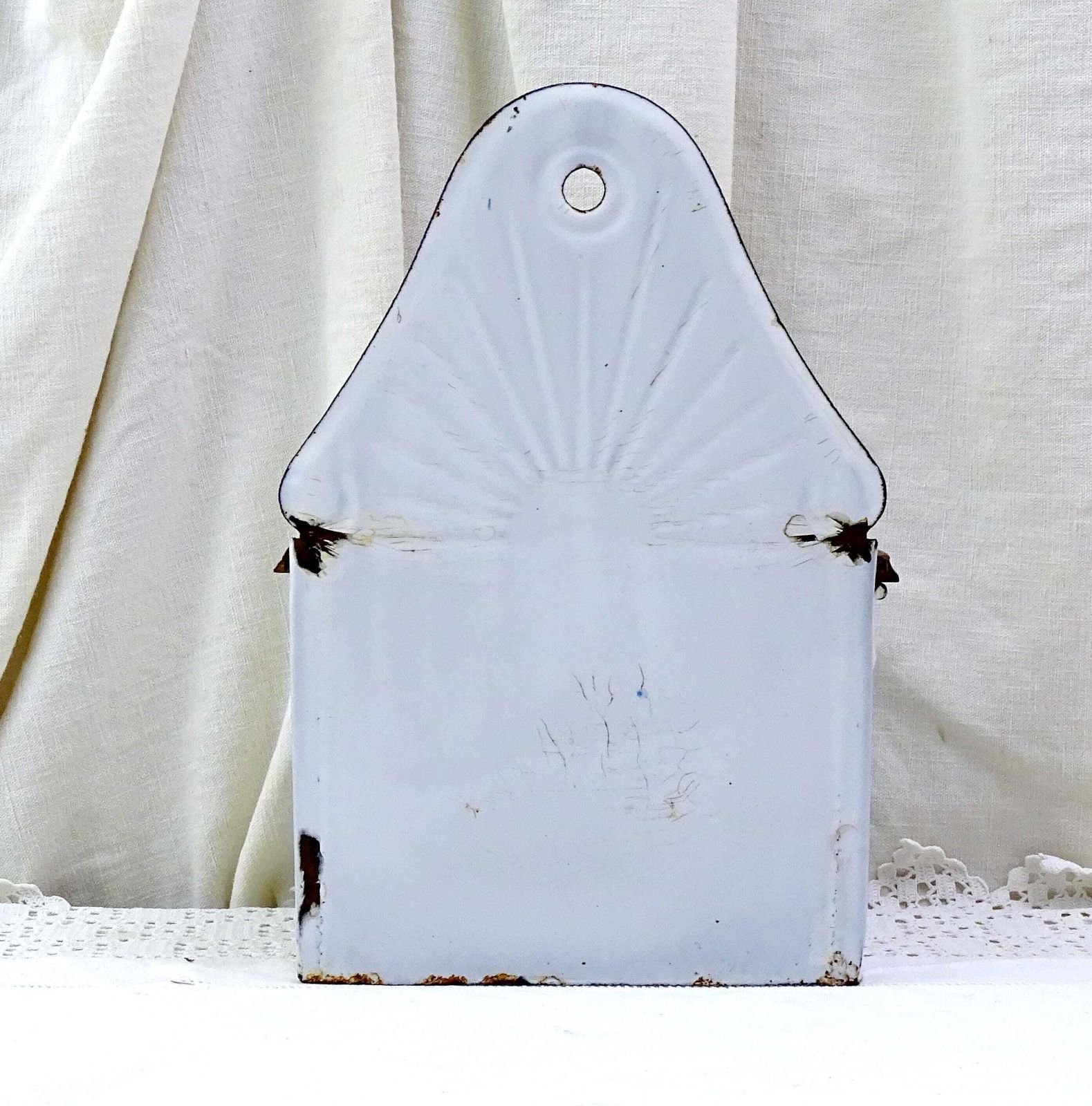 photo furniture Antique White Enamel Wall Mounted Salt Box With Wooden Lid Black Lettering Sel, Vintage Country Cottage Farmhouse Kitchen Decor From France