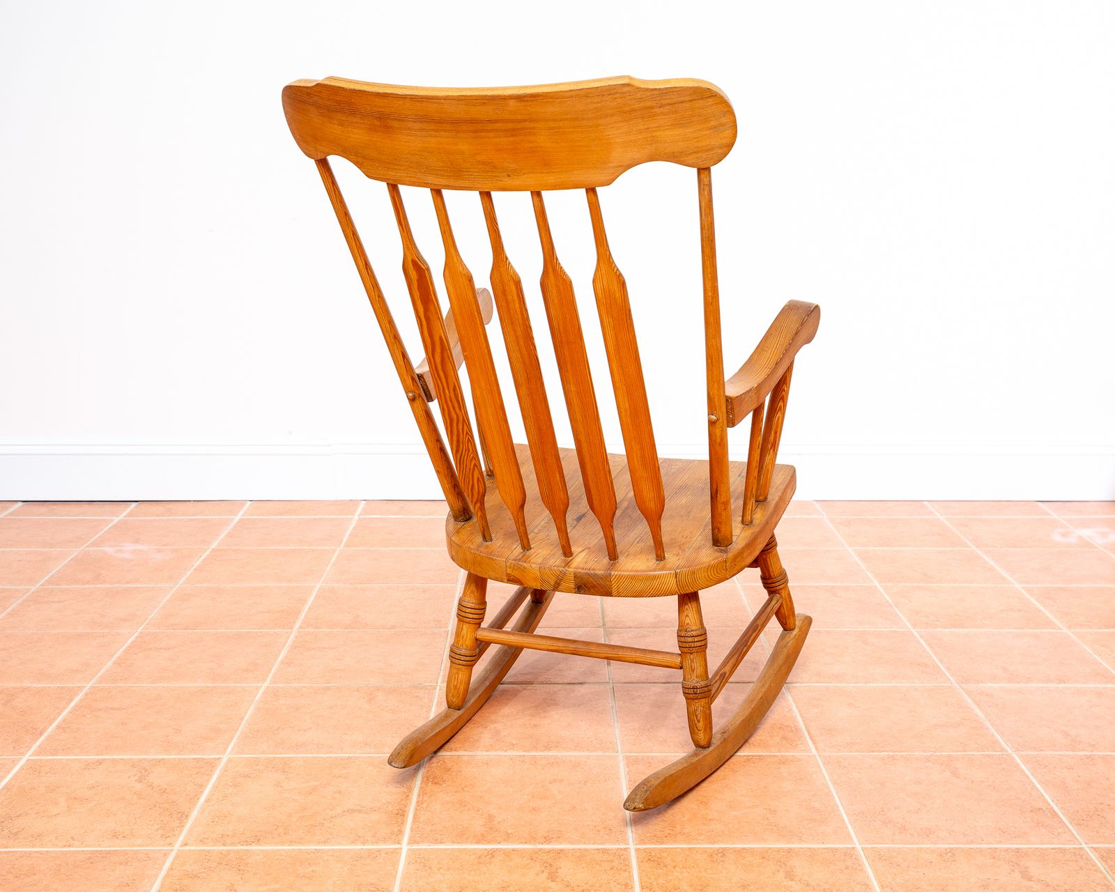 photo for sale Blonde Windsor Rocking Chair Arrowback American Farmhouse Bent Bros Mcm Hitchcock Chair Mid Century Country Vintage Beech Pine Solid Wood