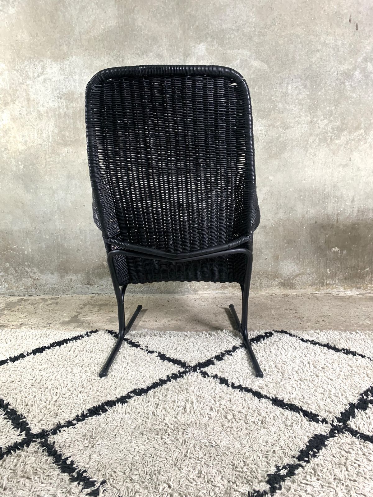 Model 514 C Lounge Chair In Rattan By Dirk Van Sliedregt For Gebroeders Jonkers Noordwolde, 1960s photo vinterior