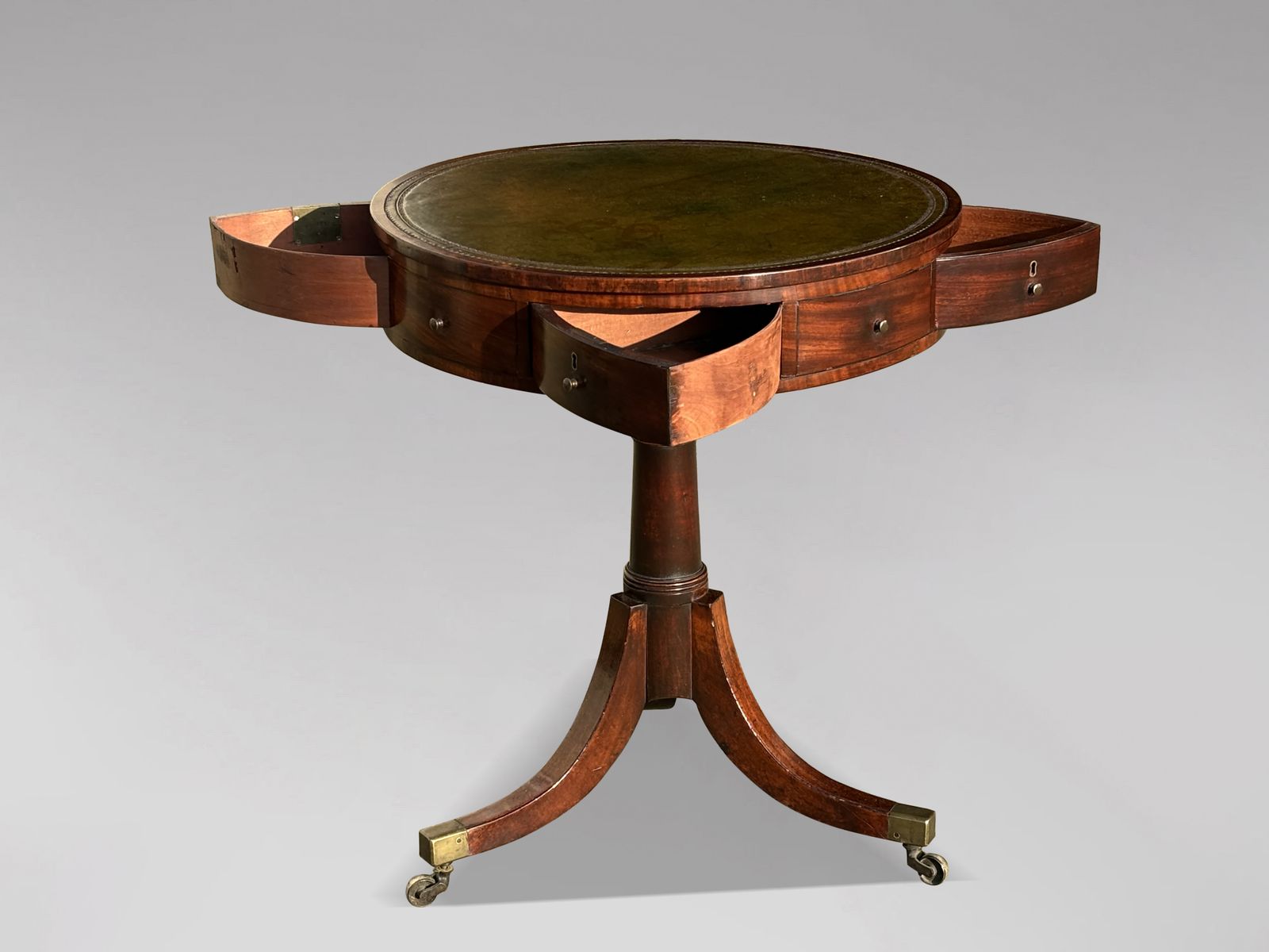 18th Century George III Period Small Mahogany Drum Table photo 4600.0