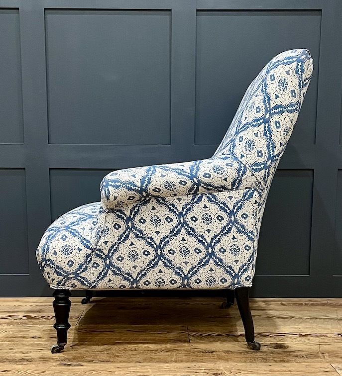An Early 20th Century French Upholstered Armchair photo Furniture