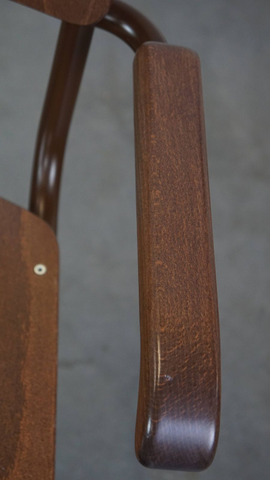 Set Van 2 Thonet Model S43 Eetkamerstoelen Met Armleuningen photo buy
