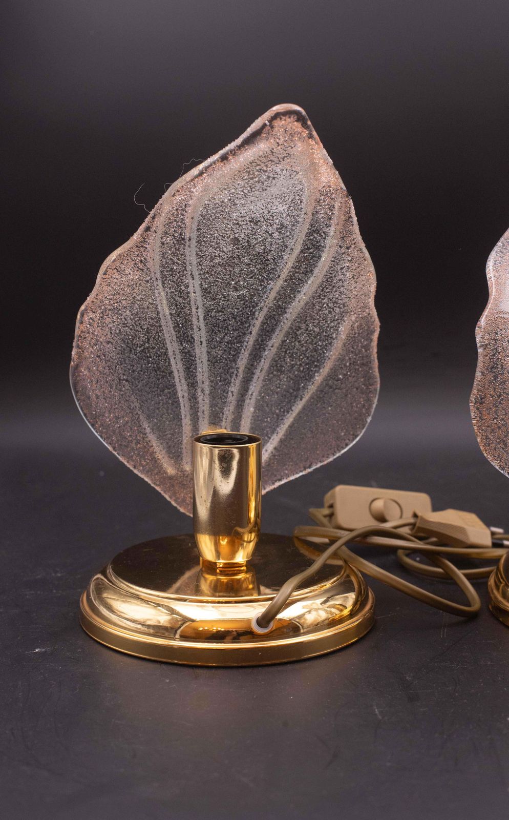 Lighting Set Of 2 Pink Murano Glass Leaves Table Lamp, 1980s photo