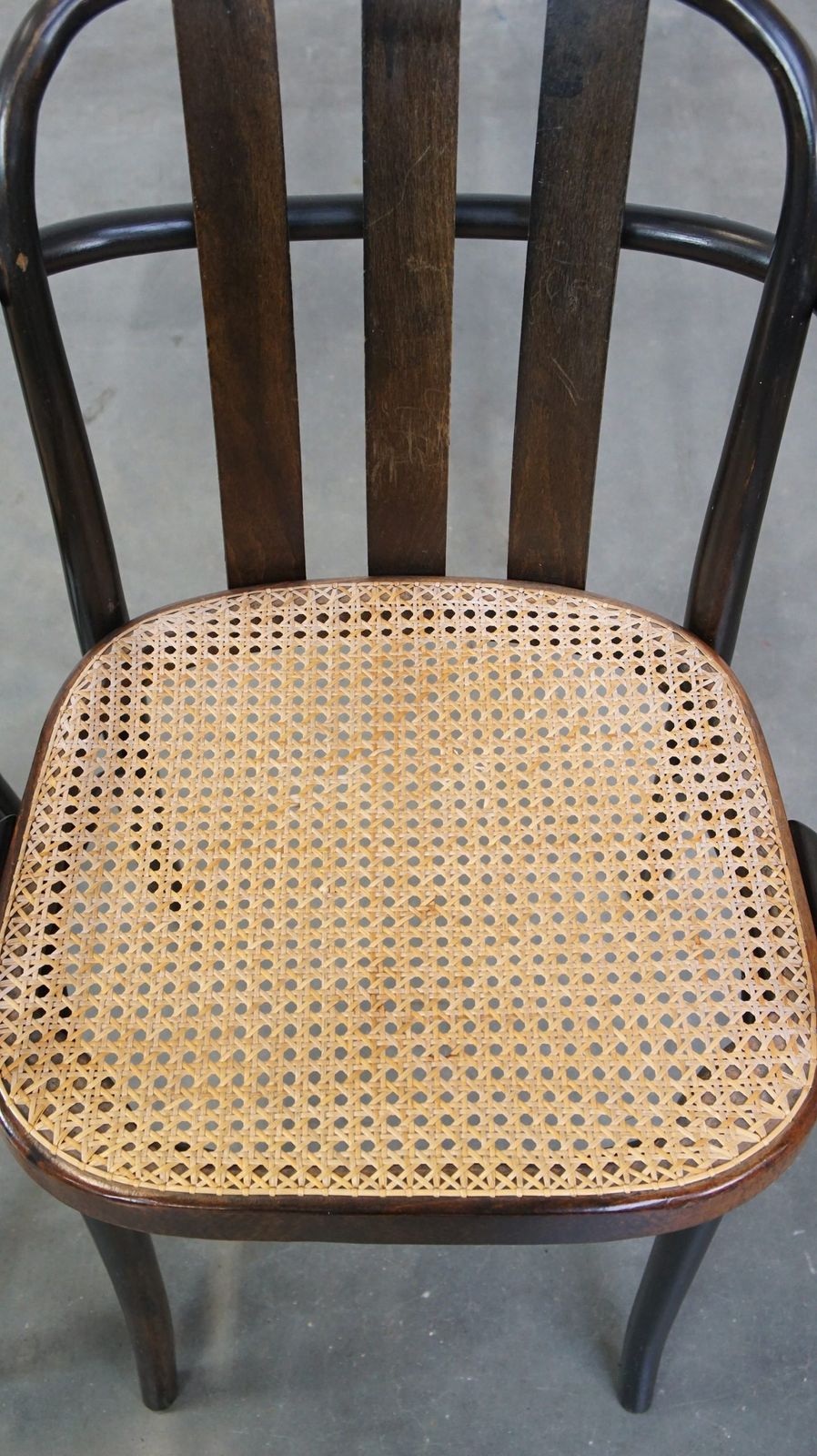Set Of 2 Vintage Wooden Design Dining Room/Bistro Chairs With Wicker Seat In Thonet Style photo vinterior