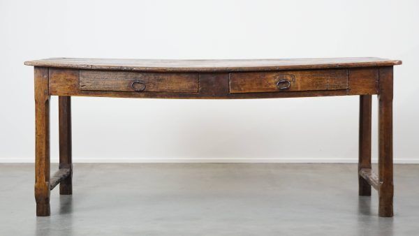 Antieke Franse Eettafel Met Fraai Blad, Eind 18e Eeuw photo furniture