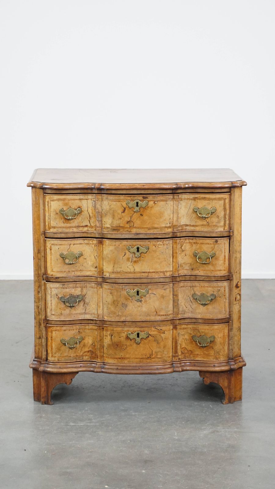 Baroque Curved Burl Walnut Wooden Antique Chest Of Drawers From The 18th Century With 4 Drawers And A Beautiful Patina photo for sale