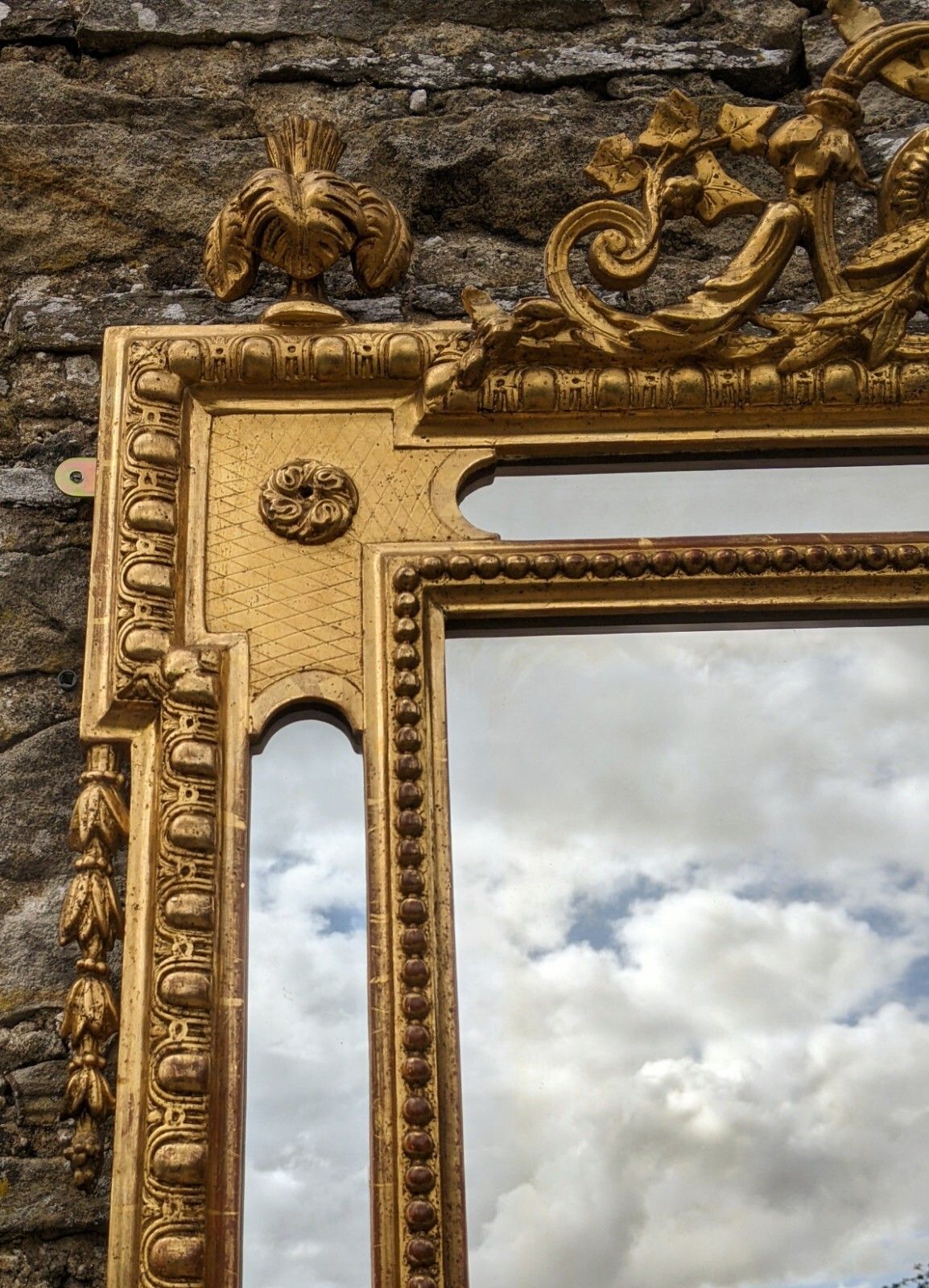 photo vinterior Outstanding French Louis XVI Gilt Mirror