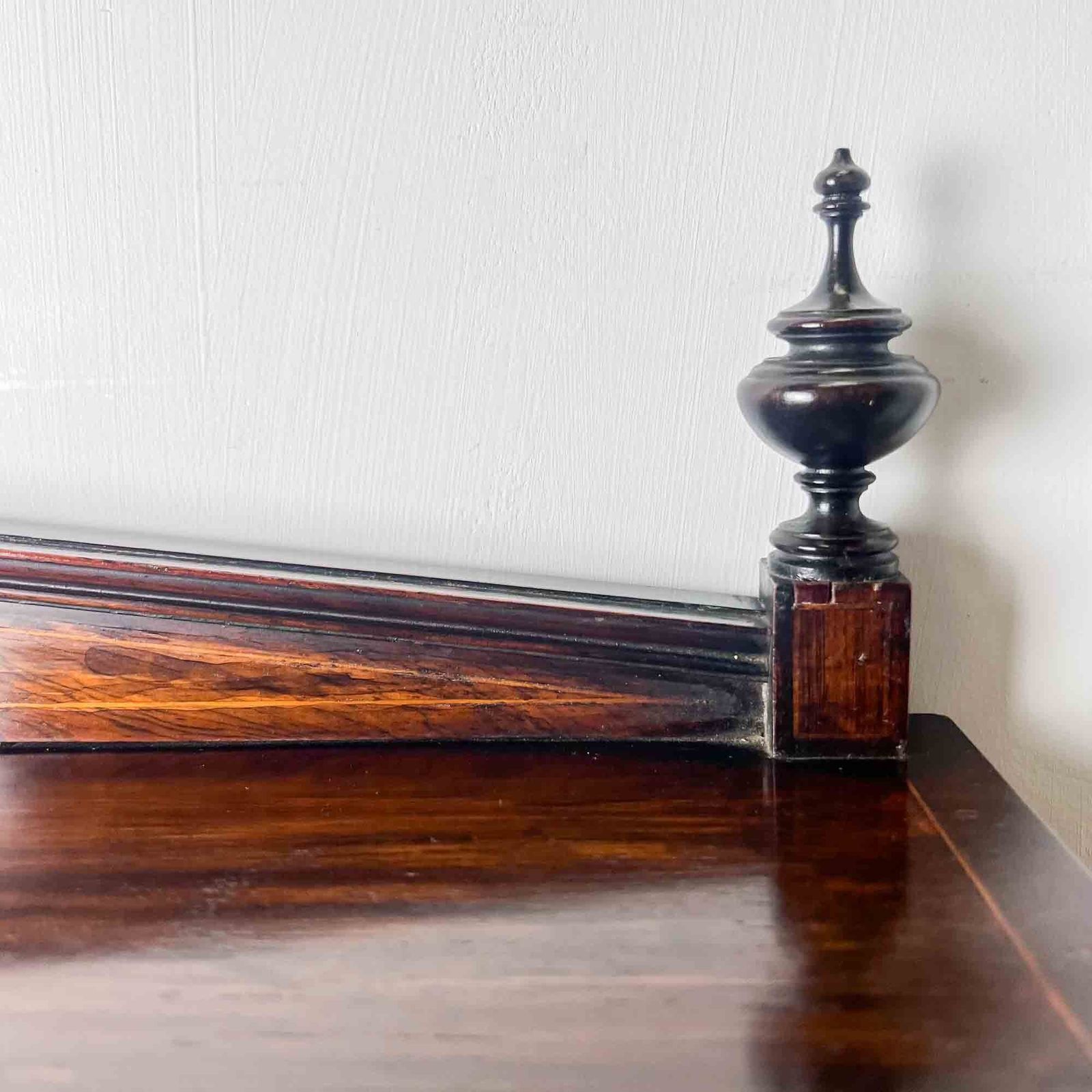 Edwards And Roberts Rosewood Ladies Desk photo vinterior