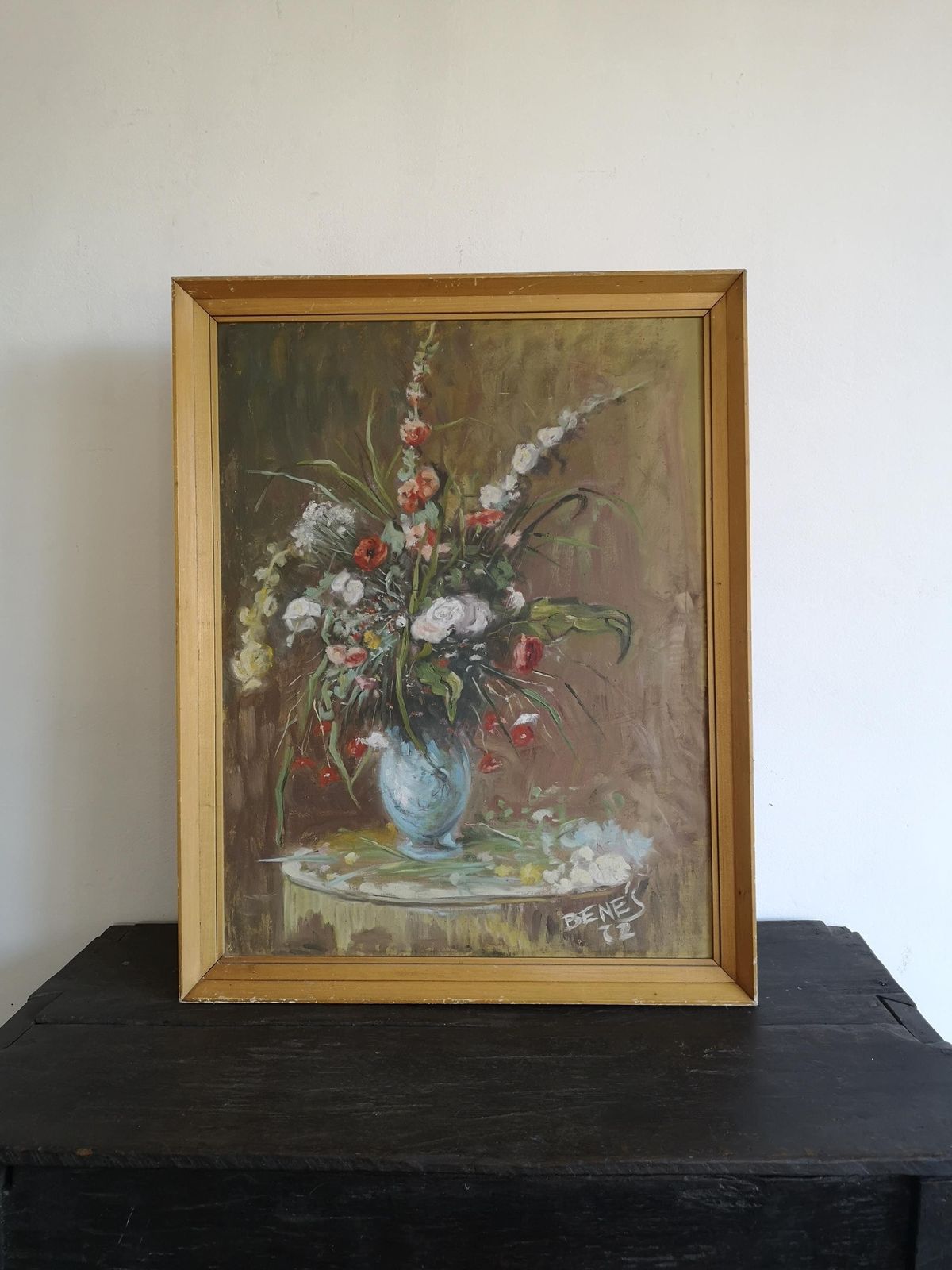Res Painting Beautiful Soft Art Of Violet Flowers In Vase Signed Acrylic On Paper 1950. Shabby Gold Frame Rustic