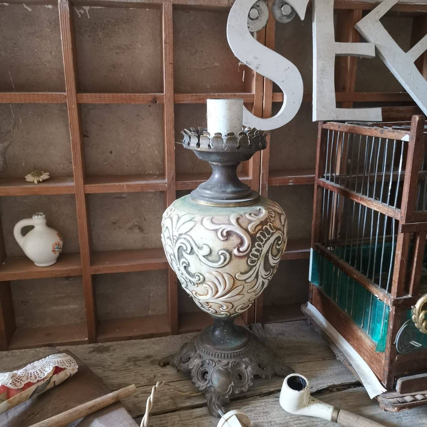 Vintage Beautiful Porcelain And Brass Decorative Lamp In Baroque Style photo furniture