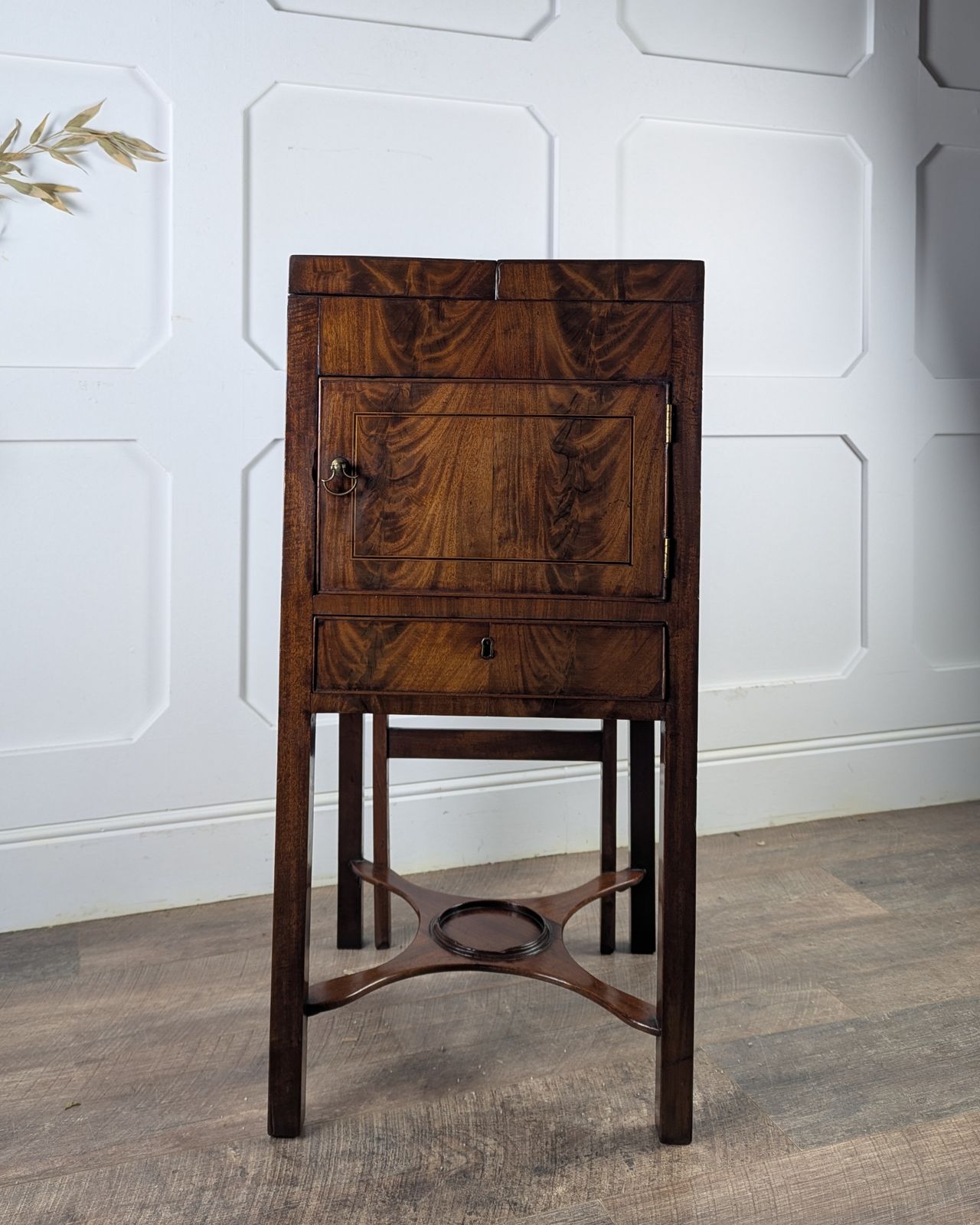 Georgian Cuban Mahogany Fold Away Washstand photo furniture