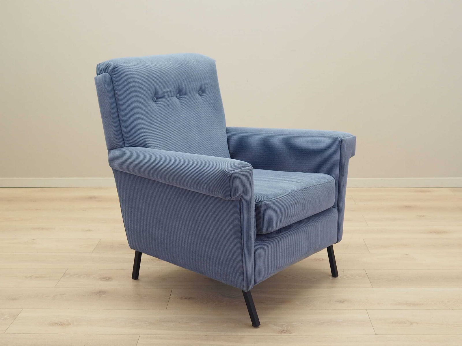 photo furniture Blue Armchair, Italian Design, 1970s, Production: Italy