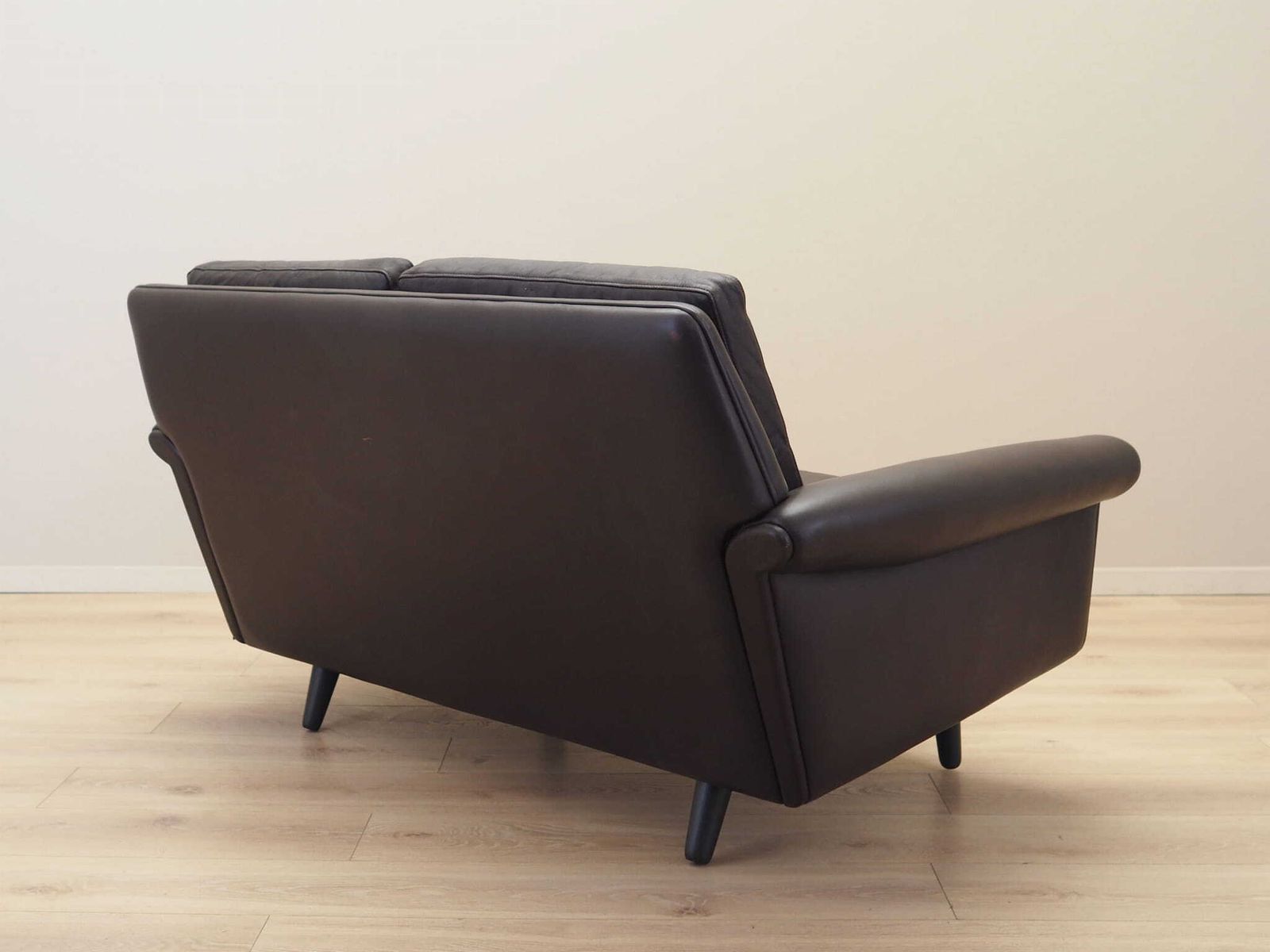 Brown Leather Sofa, Danish Design, 1960s, Designer: Aage Christiansen, Manufacture: Erhardsen & Andersen photo vintage