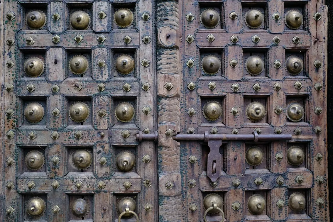 Antique Early 1900s Shekhawati Teak Wood Door With Brass Studs – Hand Carved Royal Indian Haveli Entrance photo vintage