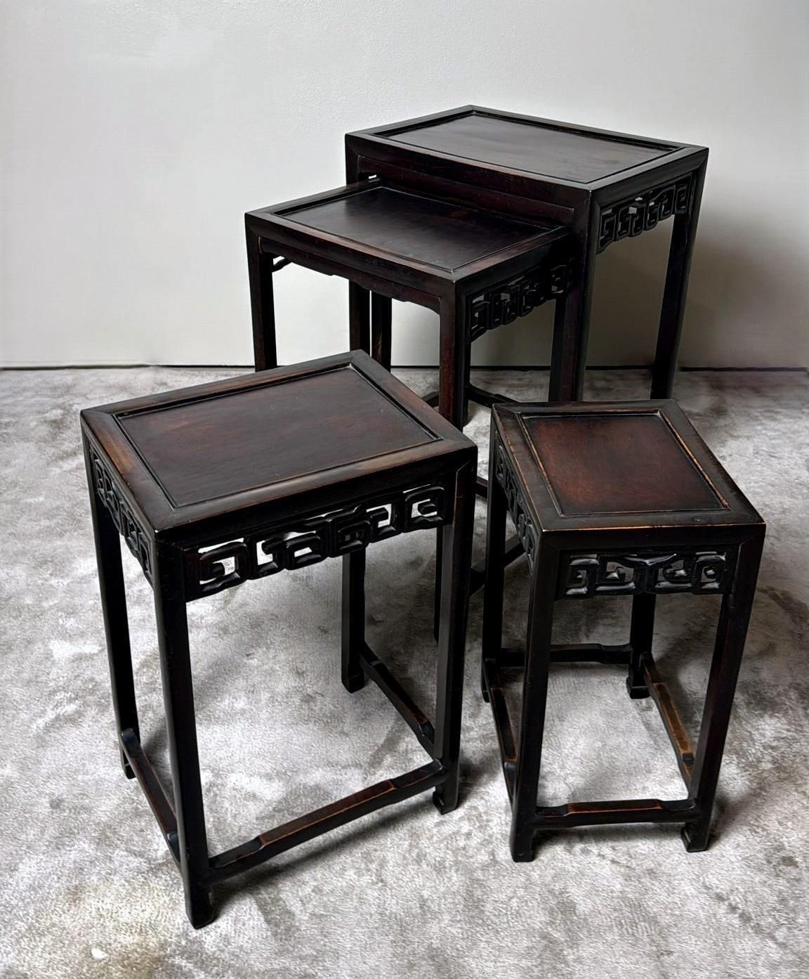 photo vintage Qing Dynasty Style Set Of 4 Chinese Wooden Nesting Side Tables