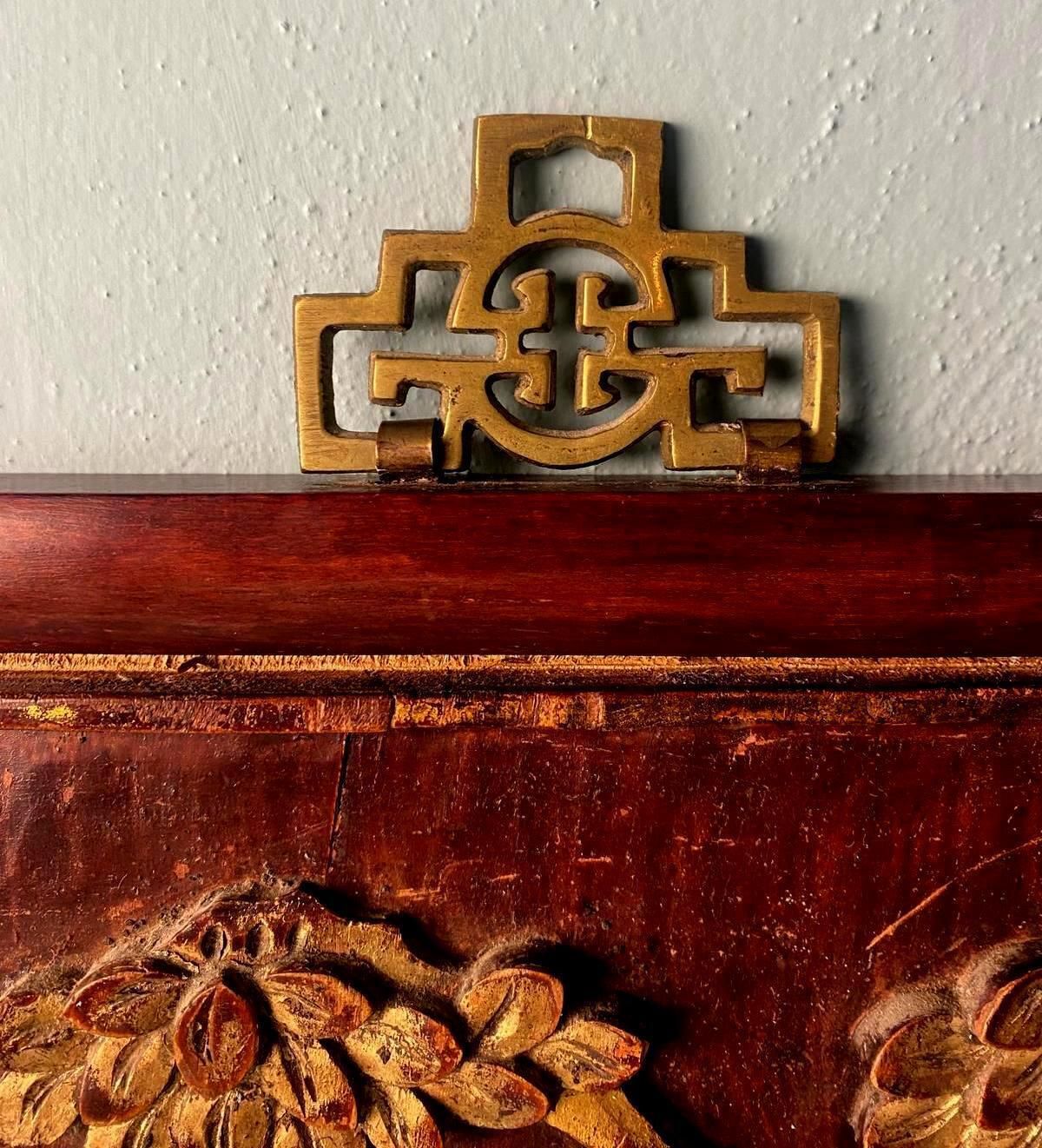 Qing Dynasty Exquisite Chinese Wooden Panel With Raised Figures Gold Leaf (N.2) photo buy