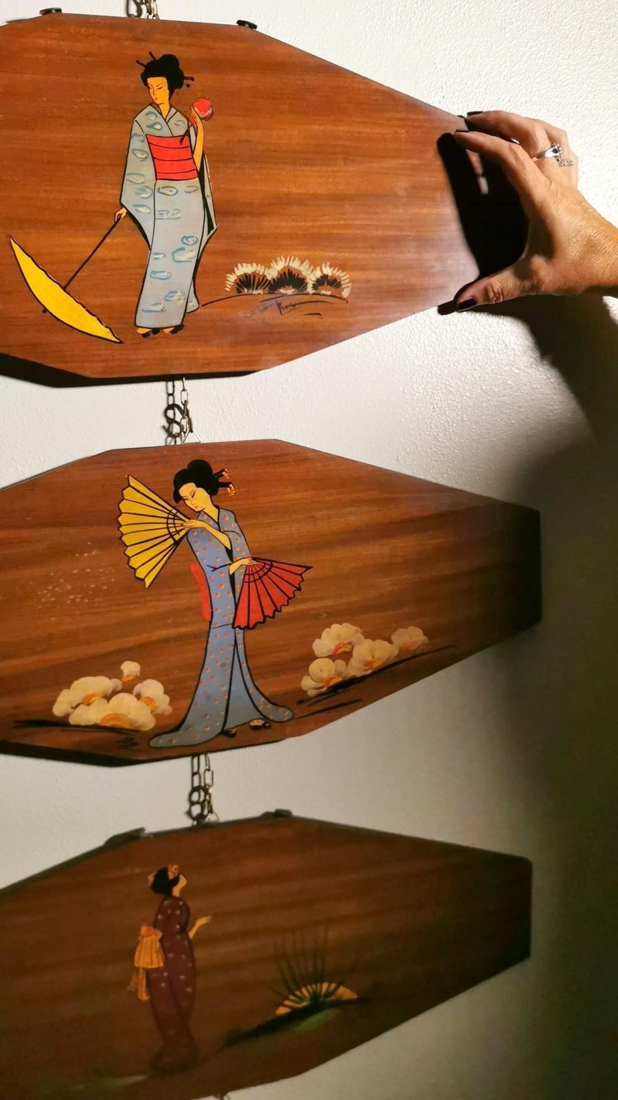 321.0 Teak Wood Decorative Panels With Japanese Kimono Figures photo
