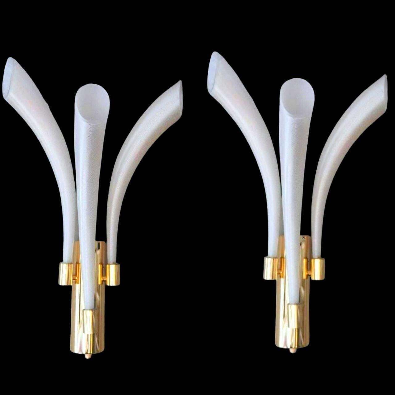 Barovier & Toso Pair  Sconces Mod. "Fireworks" Murano Glass Opaline With Gold photo for sale