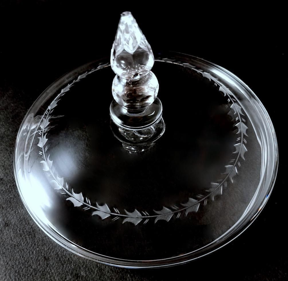 photo buy Italian Cut And Ground Crystal Table Centerpiece With Lid