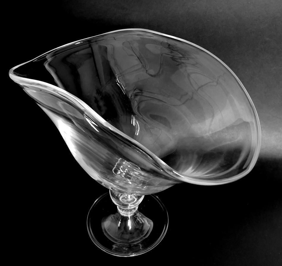 1014.0 Art Deco Italian Crystal Table Centerpiece Completely Smooth photo