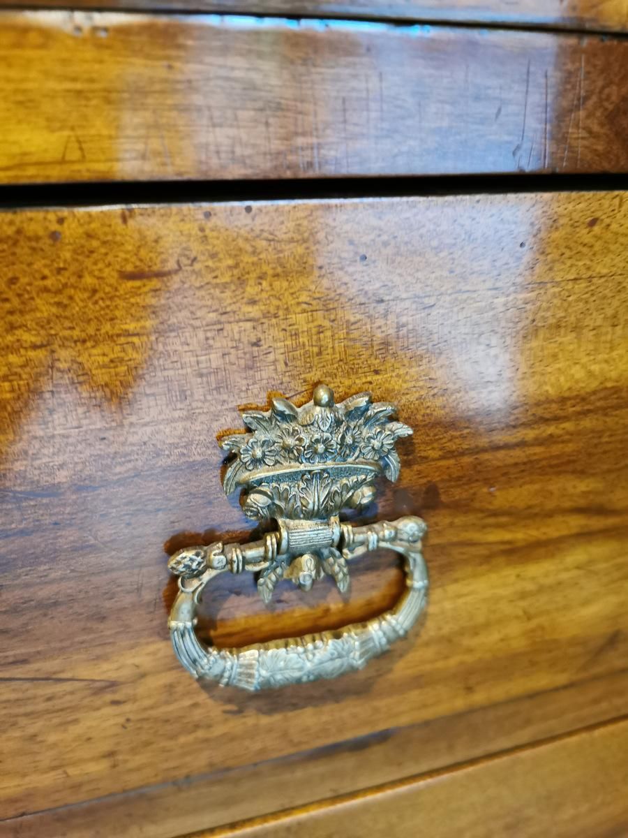 photo vinterior Late Empire French Walnut Chest Of Drawers With Bronze Handles