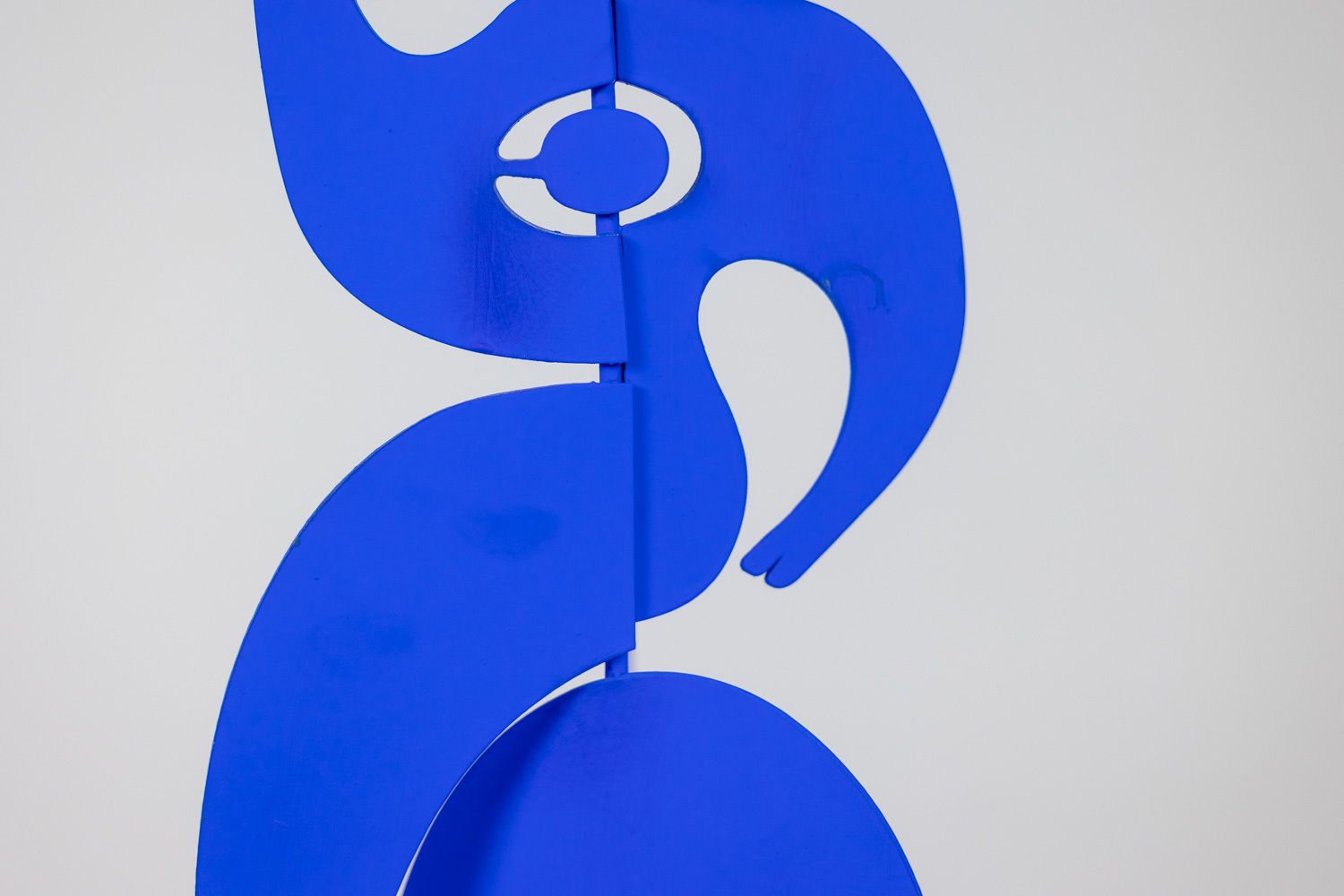 Antonine De Saint Pierre. Blue “Tauride” Sculpture. Contemporary. photo vintage