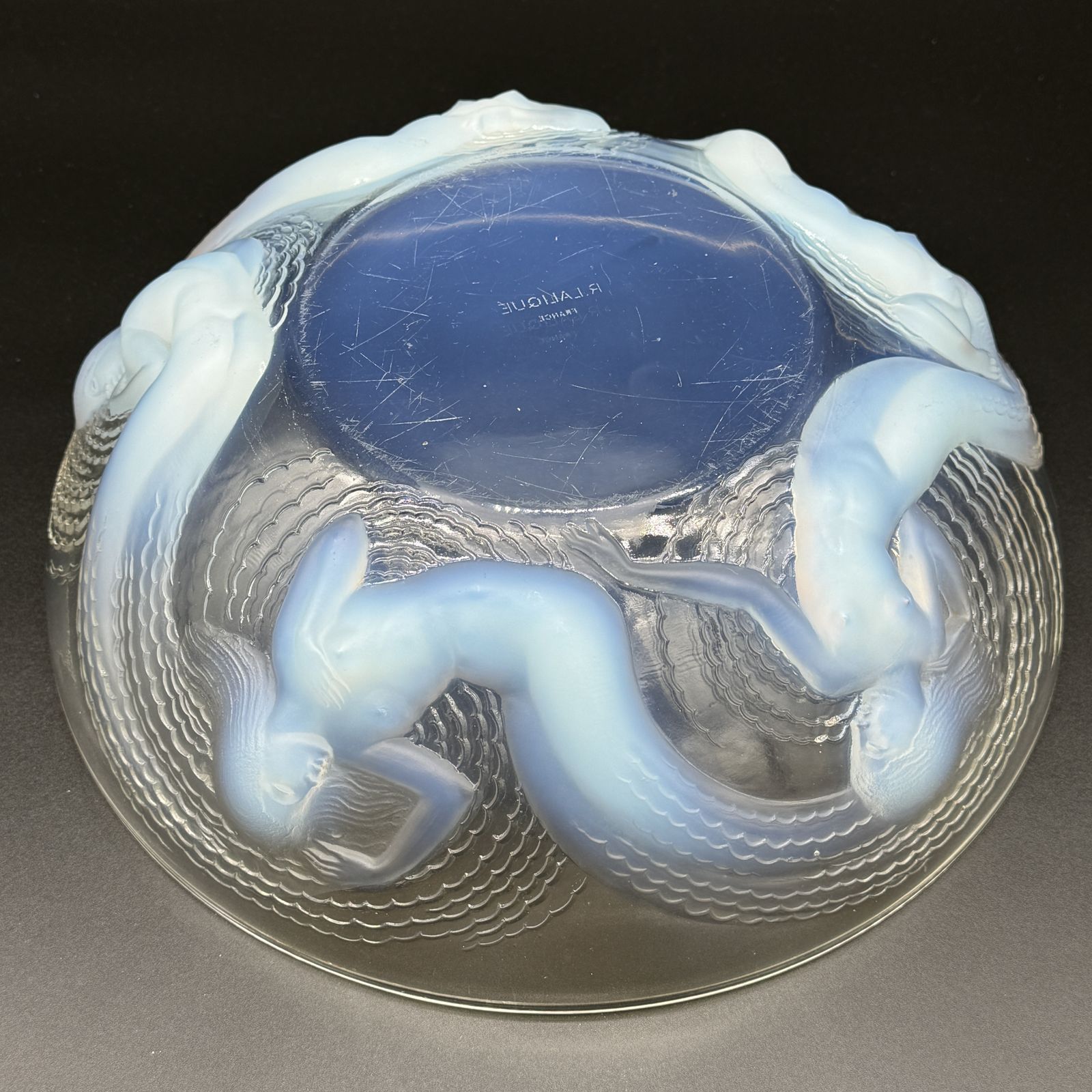A R.Lalique Calypso Bowl In Opalescent Glass photo vinterior