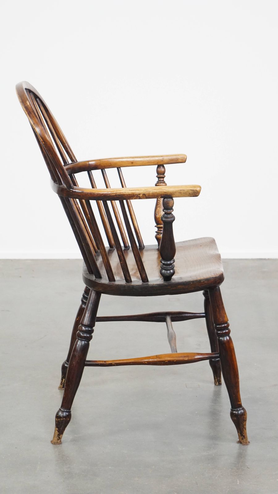 Antique English Wooden Windsor Dining Room/Side Chair With A Beautiful Color Combination And Patina photo for sale