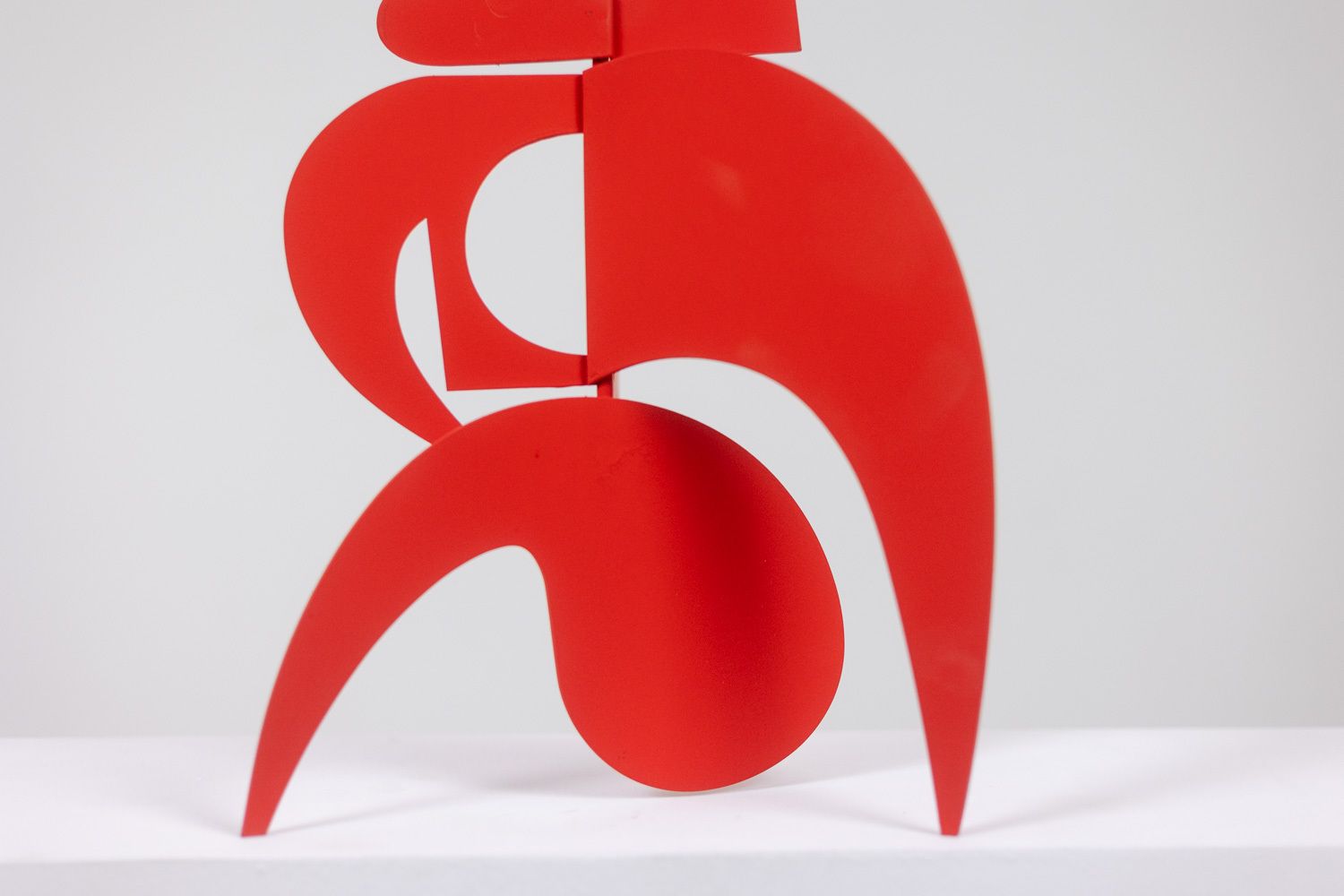 Antonine De Saint Pierre. Red “Anna” Sculpture. Contemporary. photo vinterior