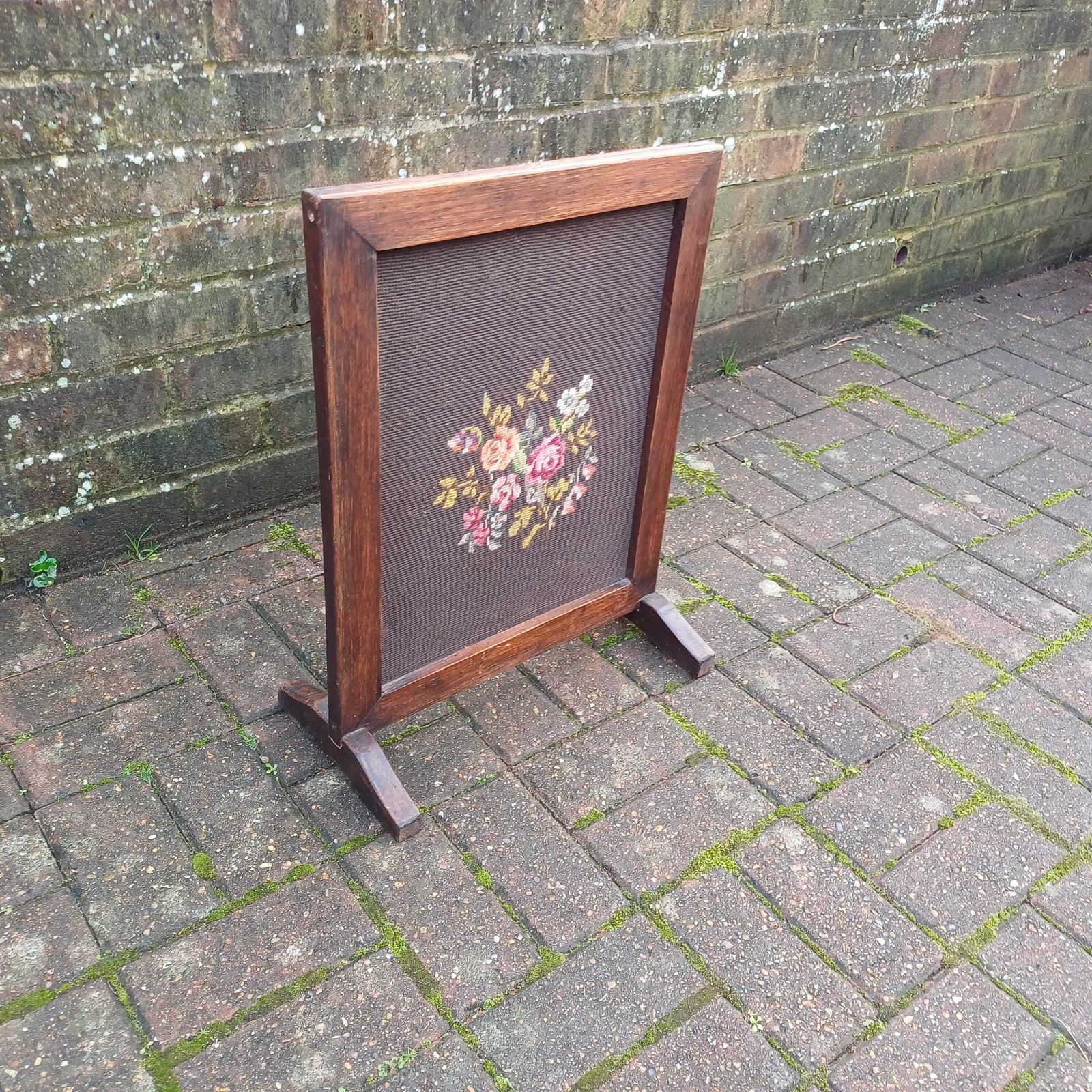 Pretty Vintage Solid Oak Fire Screen With Brown Still Life Tapestry photo for sale