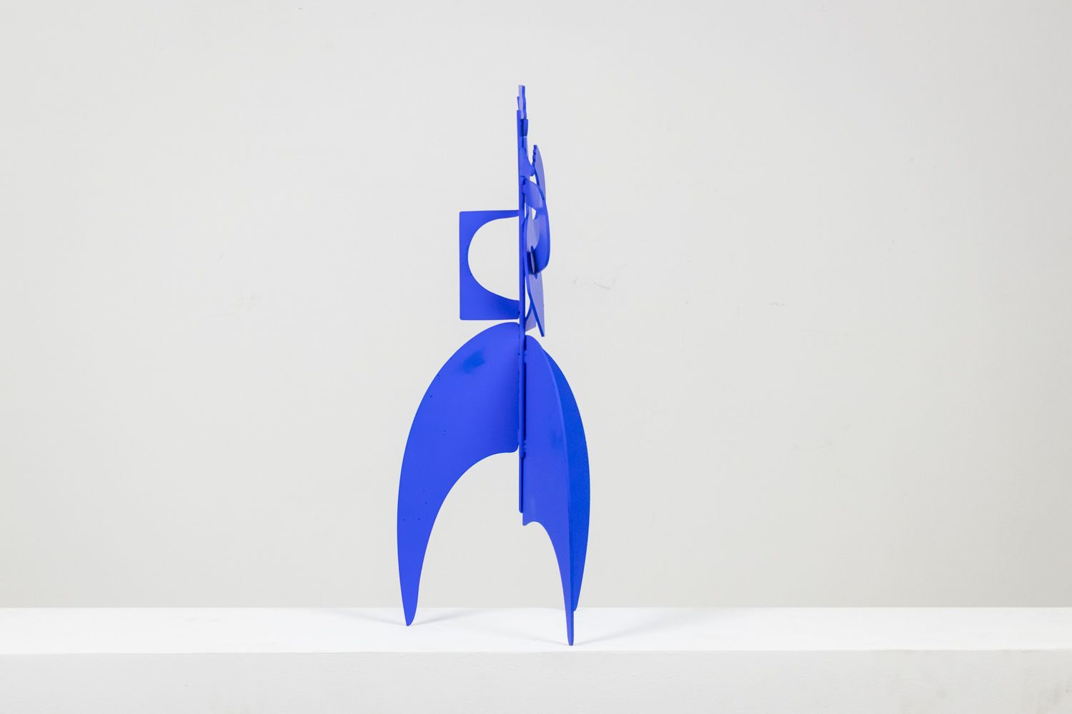 photo furniture Antonine De Saint Pierre. “Mr Guitare” Sculpture. Contemporary.