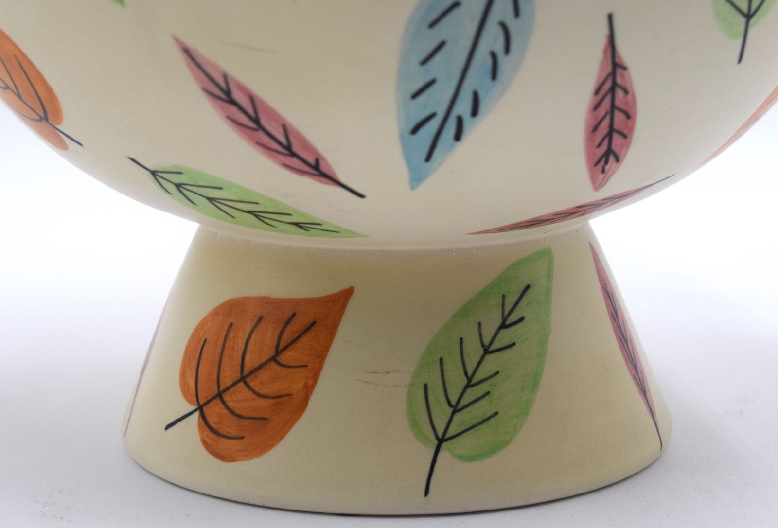 photo for sale Cestino In Ceramica Lenci, Italia, Anni '30 Circa.