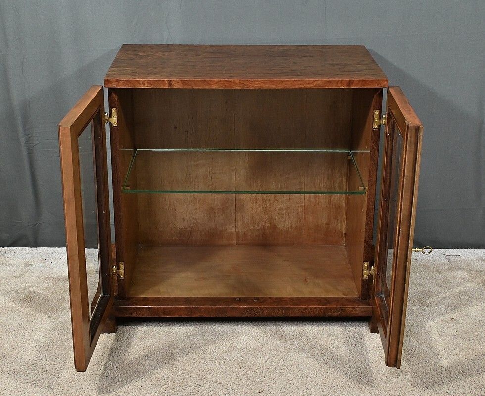 Small Display Case In Speckled Mahogany Veneer, Art Deco – Early 20th Century photo for sale