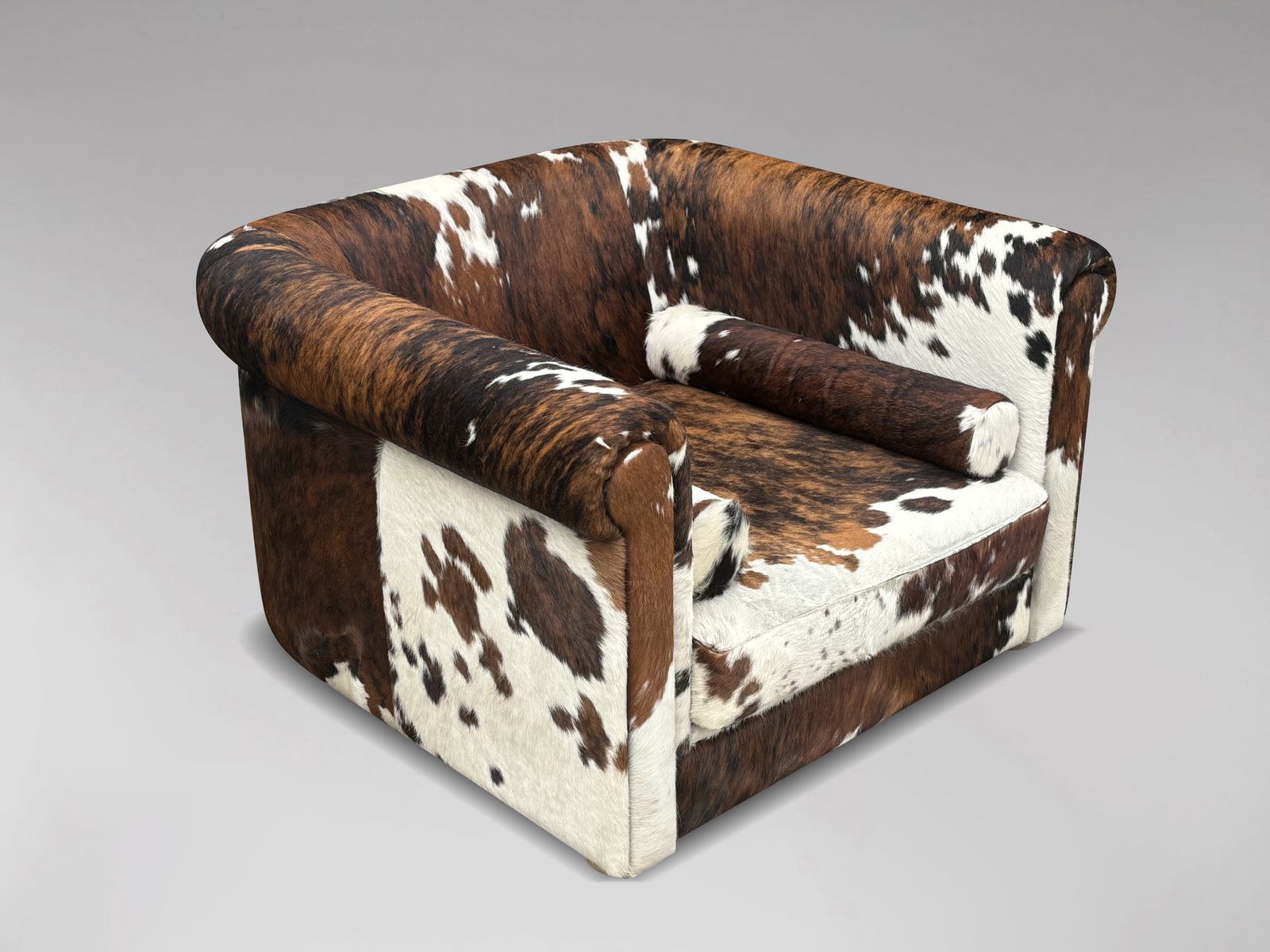 Oversized Italian Brown & White Cow Fur Leather Cube Lounge Armchair photo buy