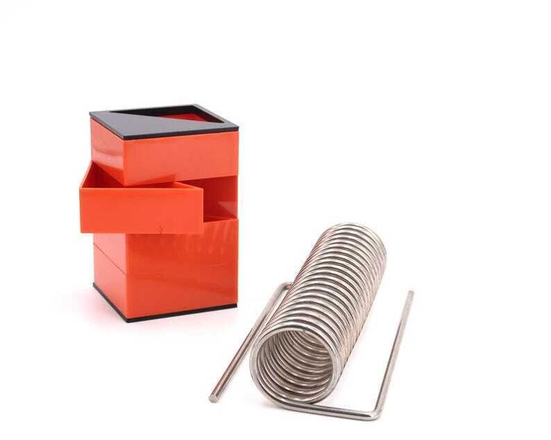 photo furniture Yonel Lebovici Stalen Brievenhouder, Jaren 1970 / Ressort, Spring, Desk Organizer, Rack, Design