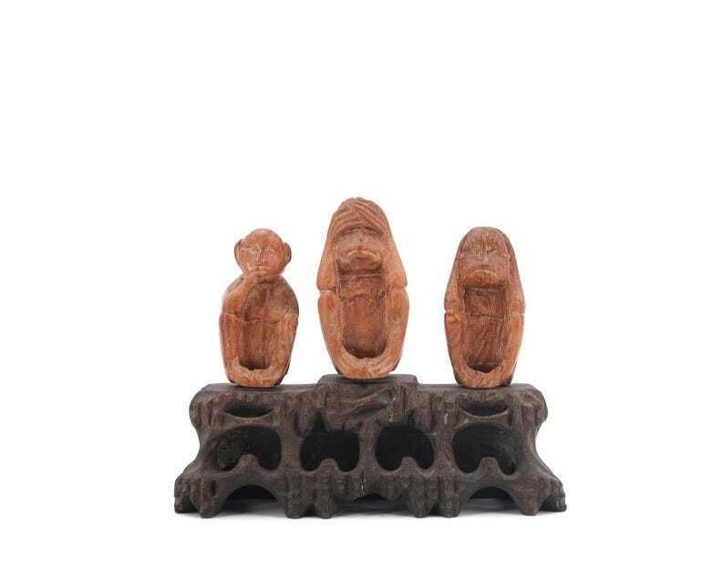 Chinese Sculpture : The Three Wise Monkeys, Carved Wood, 1970s / Lucky Charm, Statue, Figurine, Art