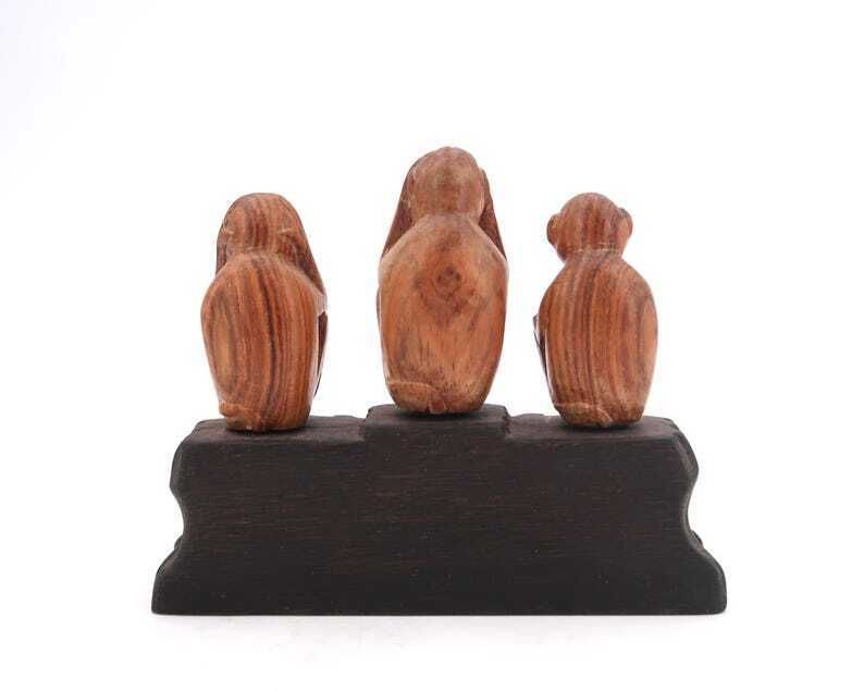 Chinese Sculpture : The Three Wise Monkeys, Carved Wood, 1970s / Lucky Charm, Statue, Figurine, Art photo vinterior