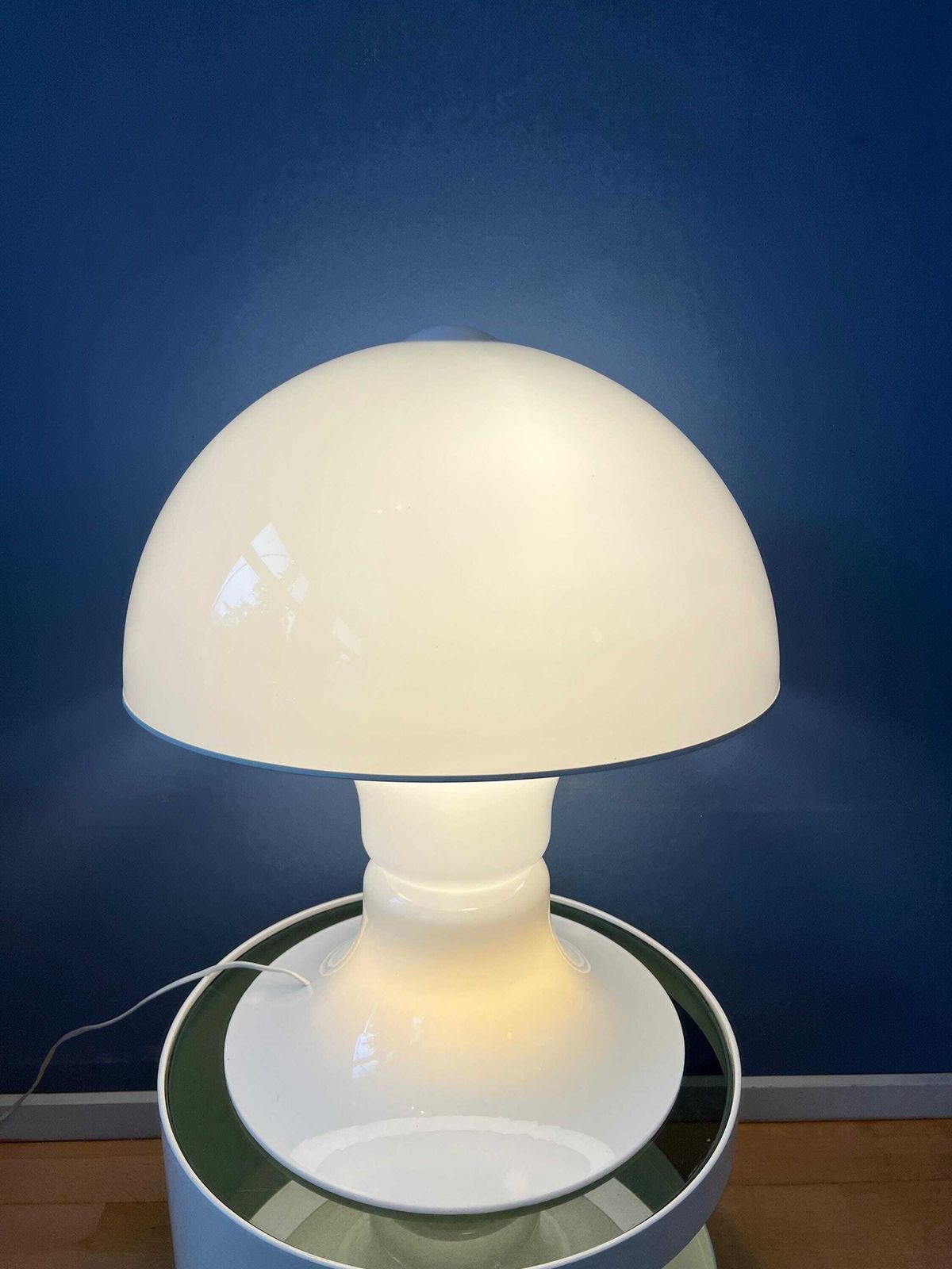 Grote Witte Dijkstra Synthetische Paddenstoellamp – Tafel  Of Vloerlamp photo for sale