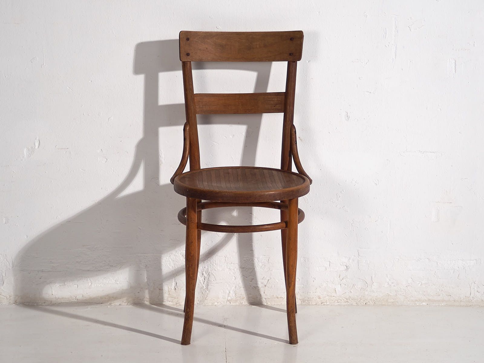 690.0 Antique Set Of Thonet Chairs (C.1920). Set Of Four Pieces #1 photo