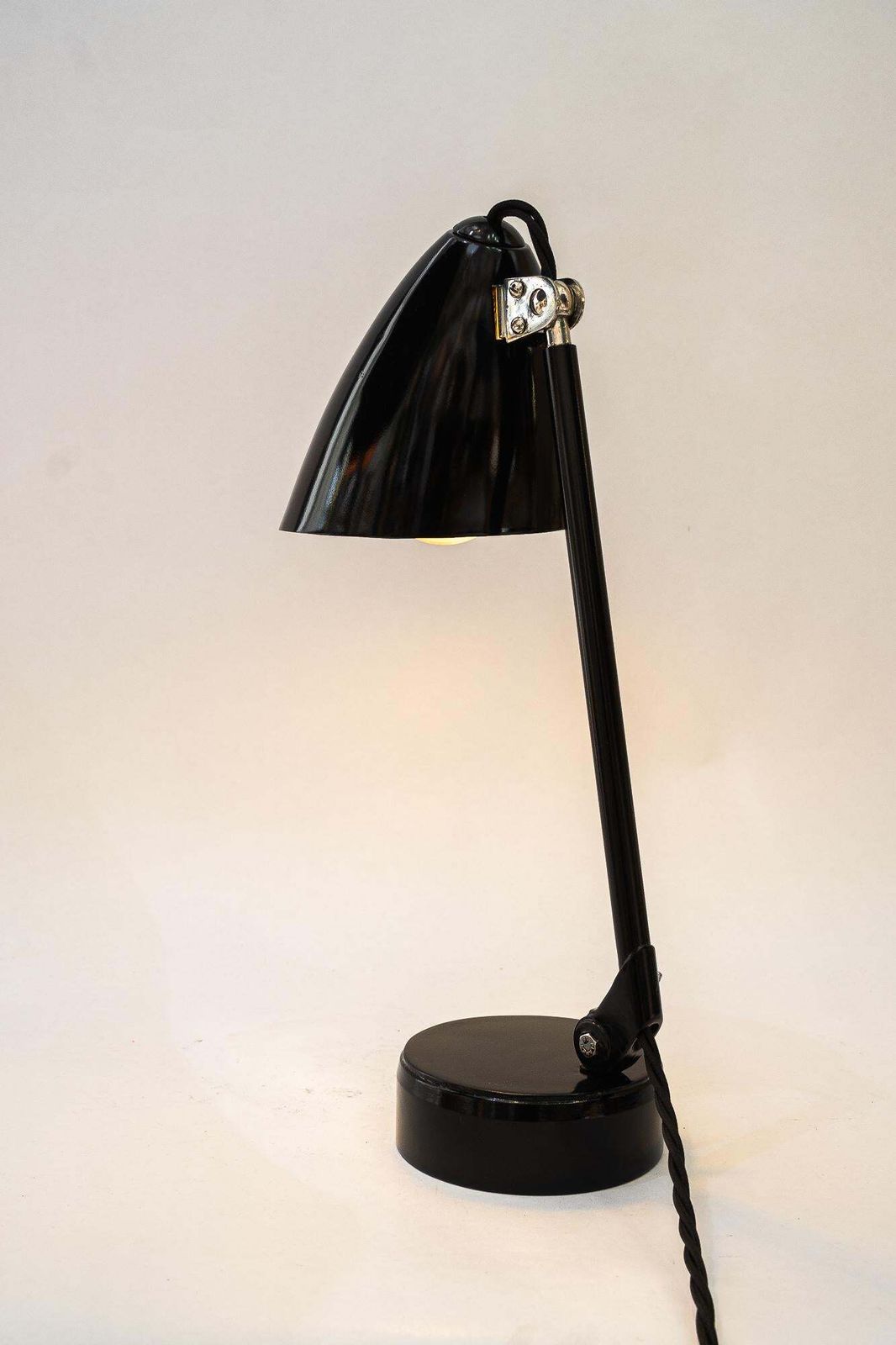 382.0 Rare Model Of A Swiveling Art Deco Table Lamp Vienna Around 1920s photo