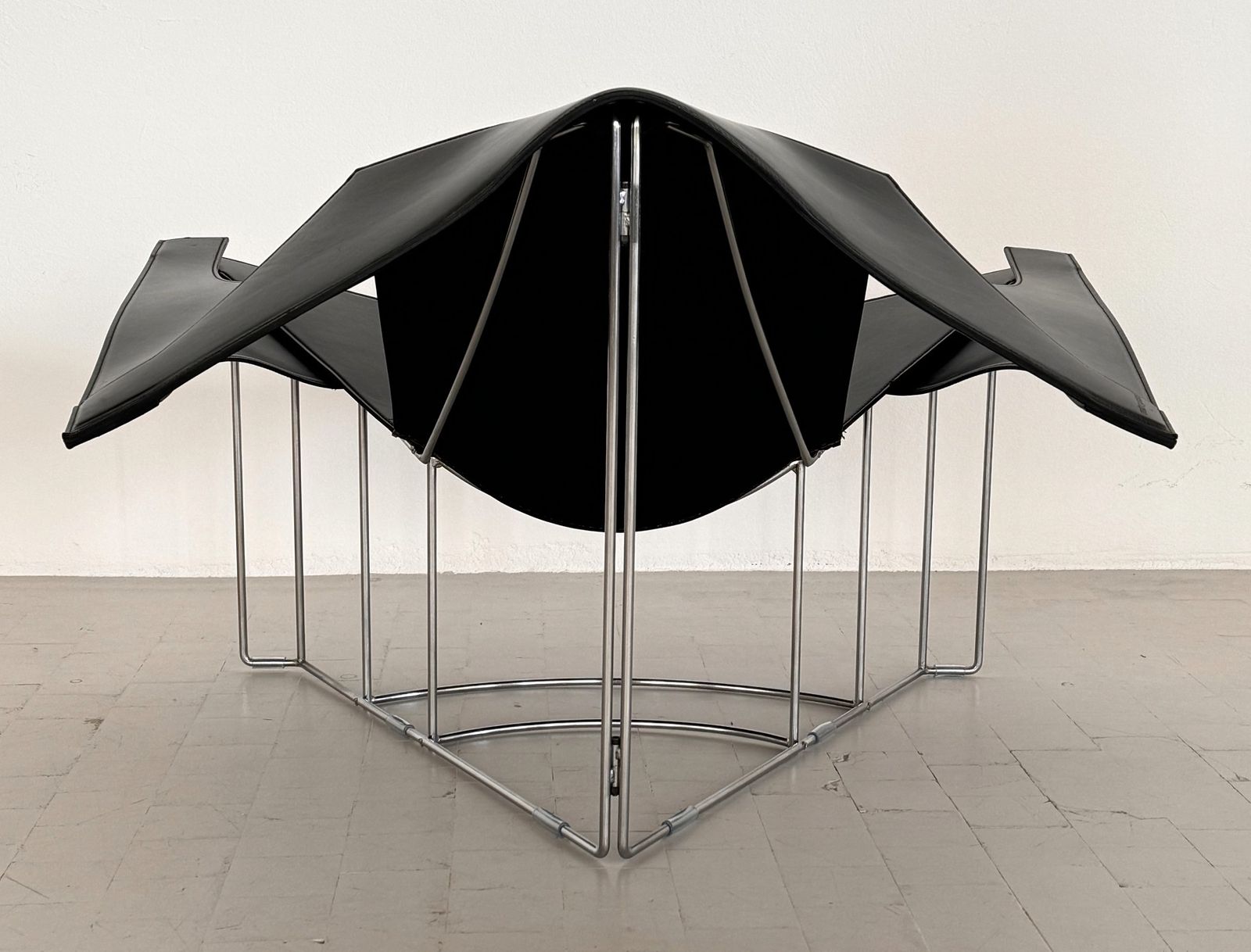 photo vintage Matteo Grassi Sculptural Lounge Chair 'Equity' By Jacques Harold Pollard, 1987