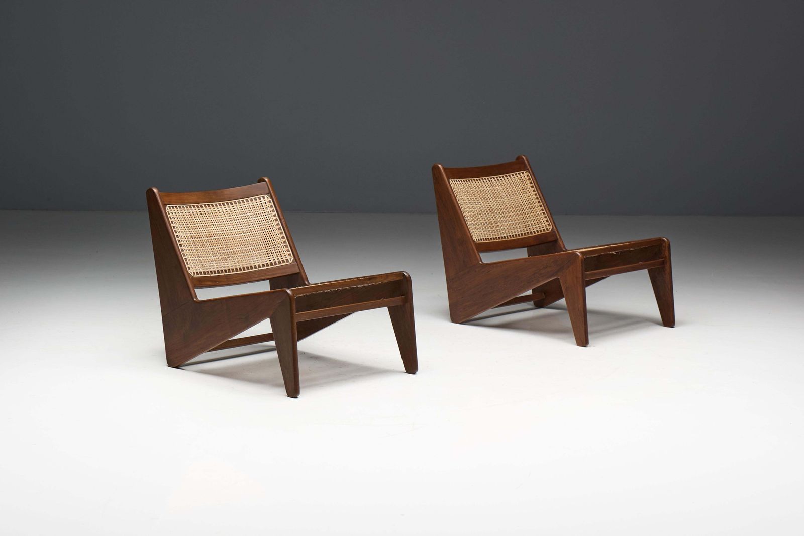 Kangaroo Chairs Pj Si 59 By Pierre Jeanneret, Chandigarh, 1955 photo vinterior