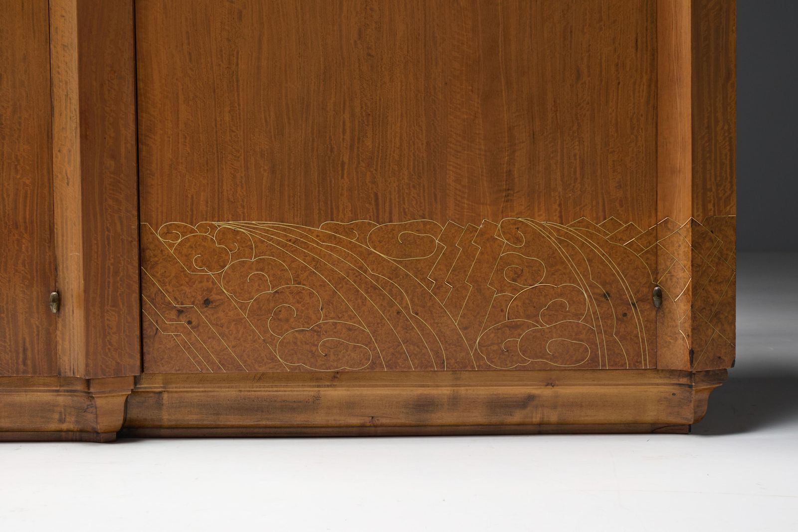 photo vinterior Art Deco Credenza In Marble And Burl Wood, France, 1930s