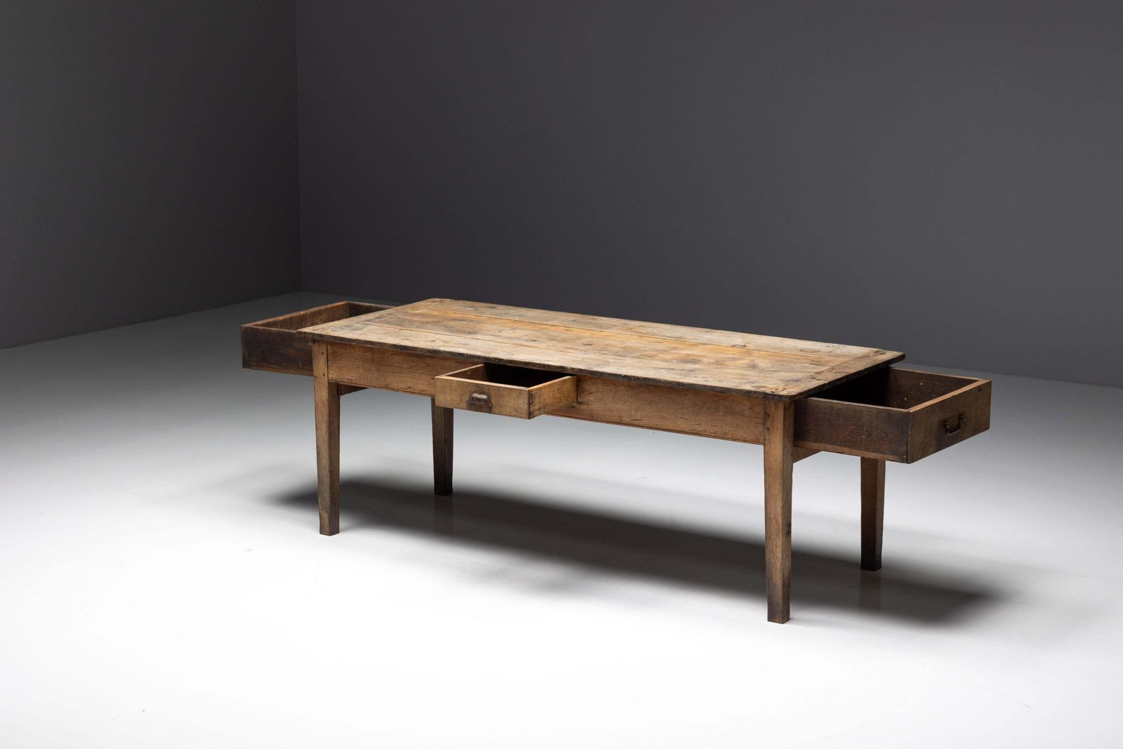 photo vinterior Rural Art Populaire Table, France, 19th Century