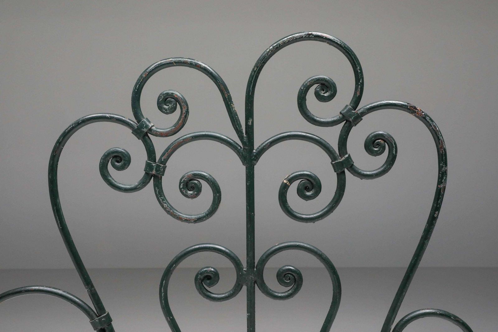 Orientalist Room Divider In Wrought Iron, France, 1900s photo vinterior