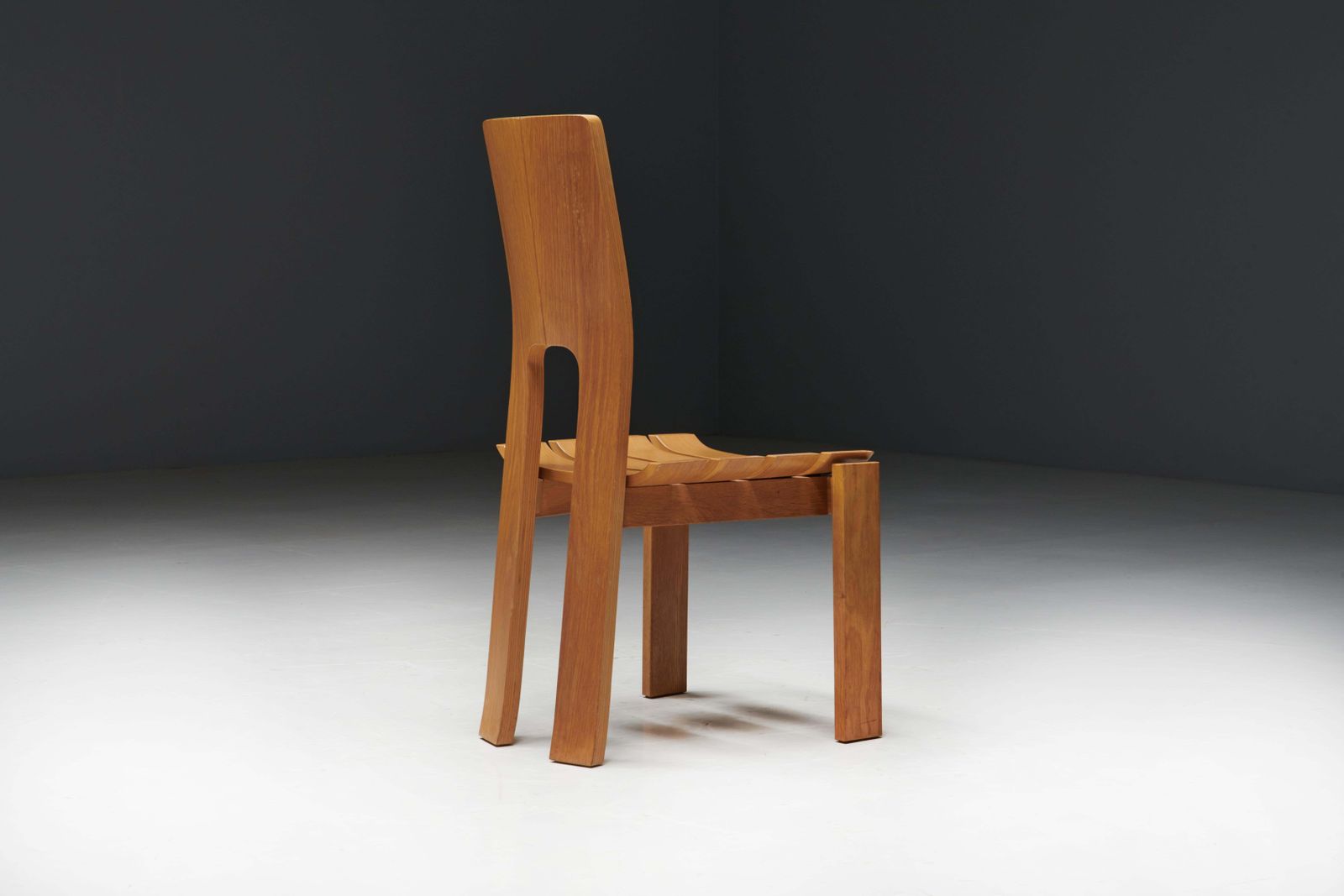 photo furniture Scandinavian Modern Plywood Dining Chairs, 1970s