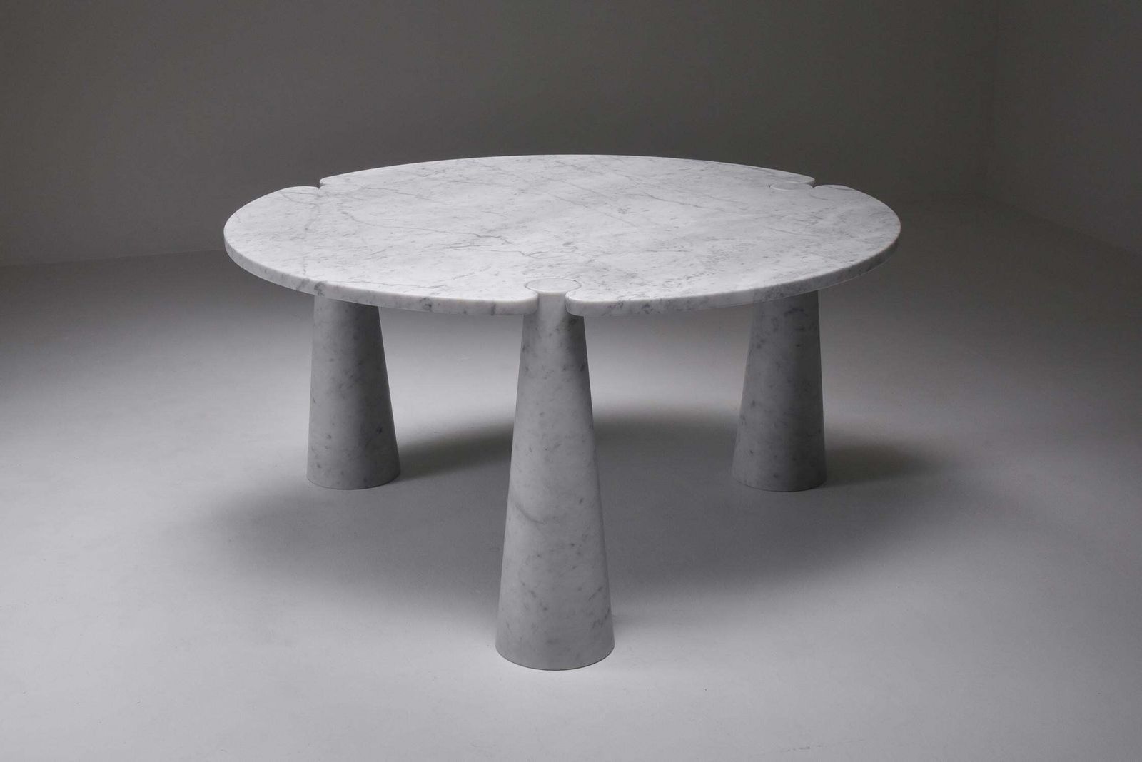 Angelo Mangiarotti 'Eros' Round Marble Dining Table, Italy, 1970s photo furniture